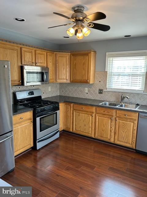 CHARLESTOWNE - Residential Lease