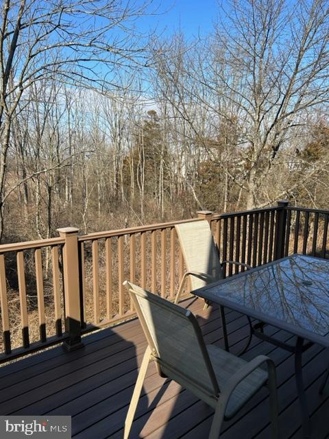CHARLESTOWNE - Residential Lease
