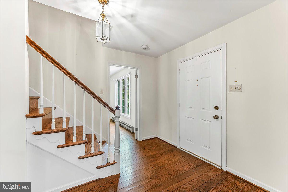 802 BUSH LANE