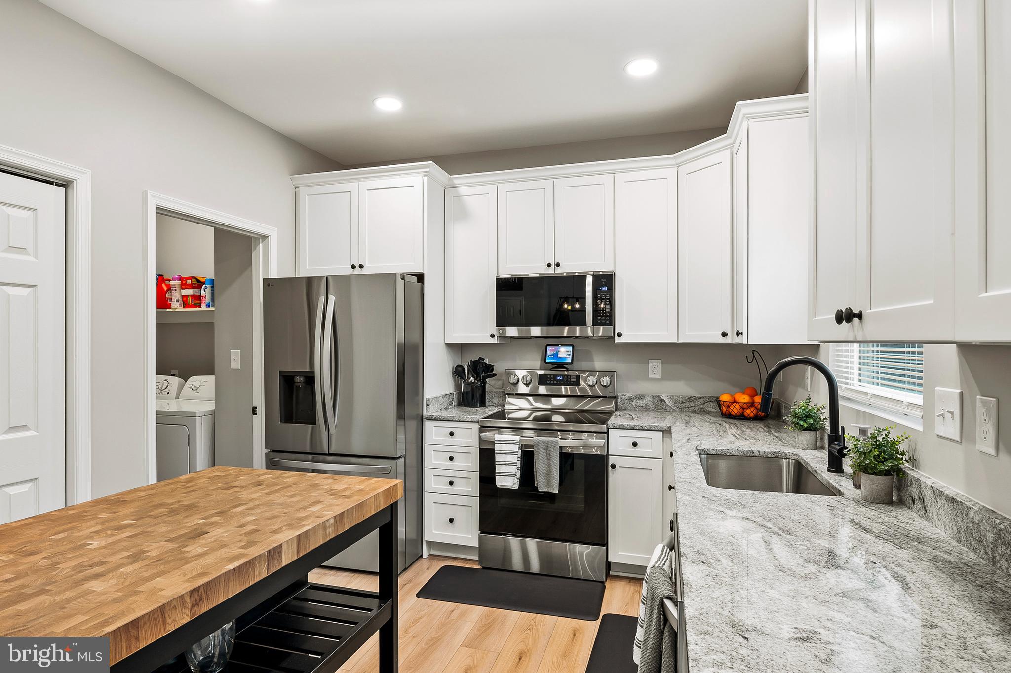 ROLAND TERRACE - Residential