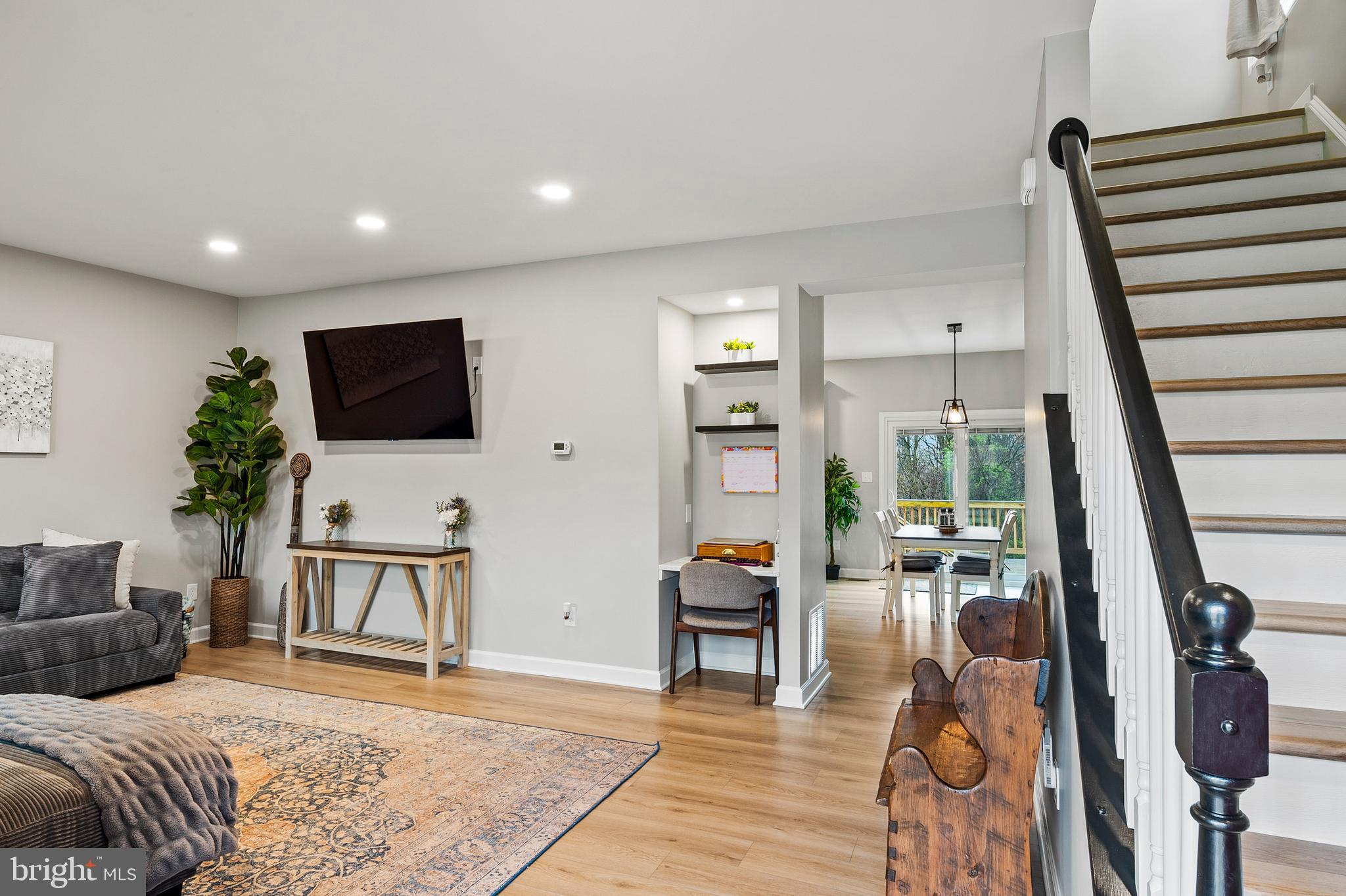 ROLAND TERRACE - Residential