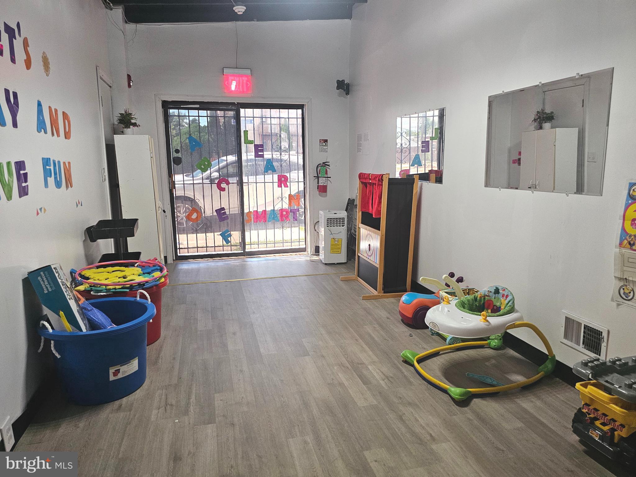 CHESTER CITY - Commercial Sale