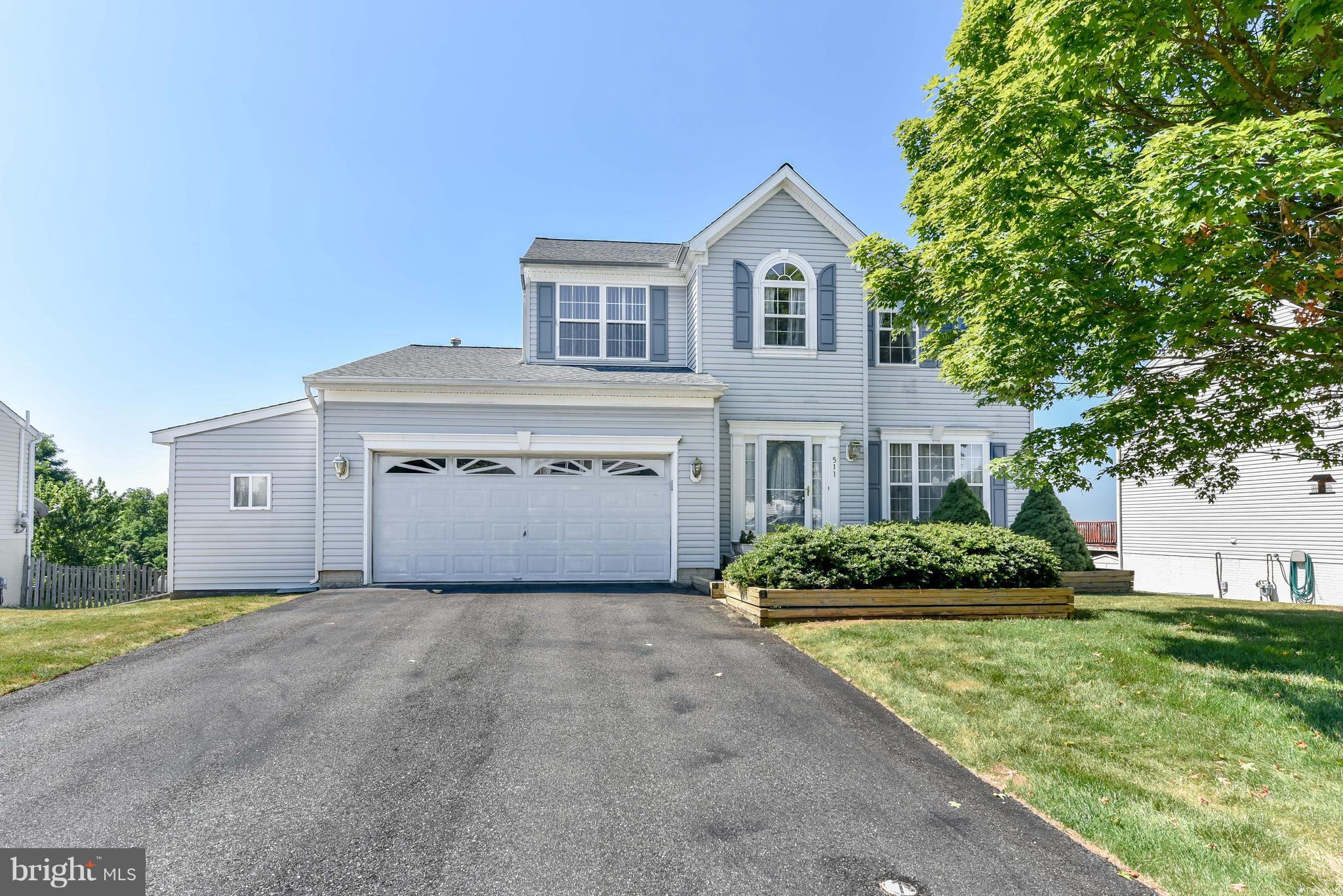 TWO STORY OPEN FOYER, GORGEOUS MOLDINGS, KITCHEN HAS ISLAND & 42" CABINETS BRAND, NEW GRANITE COUNTER TOPS. WALK OUT FROM KITCHEN TO DECK AND FULLY FENCED REAR YARD. FAMILY ROOM WITH STONE FIREPLACE. HARDWOOD FLOORING THROUGHOUT THE HOME OTHER THAN THE BRAND NEW CARPET IN THE FAMILYROOM. ALSO BRAND NEW ROOF AND A/C BOTH 2018 . HOME SITS HIGH WITH VIEWS OF SUSQUEHANNA RIVER.