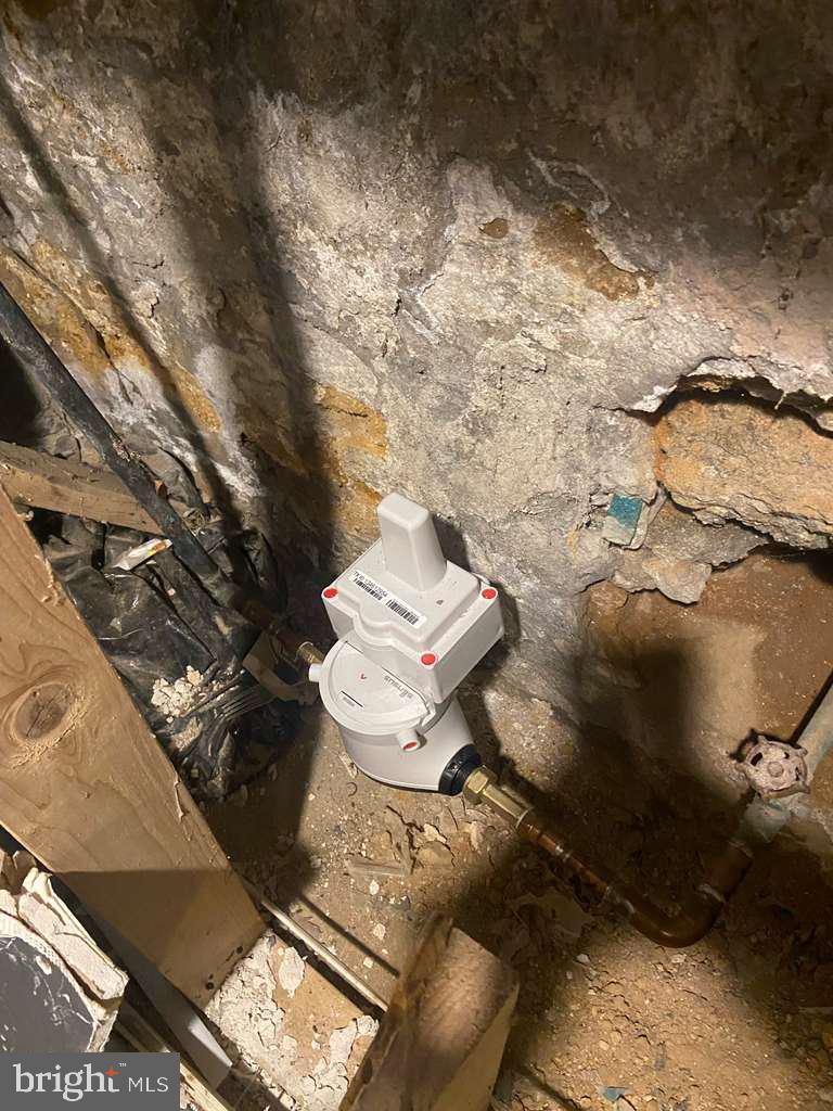 STRAWBERRY MANSION - Residential