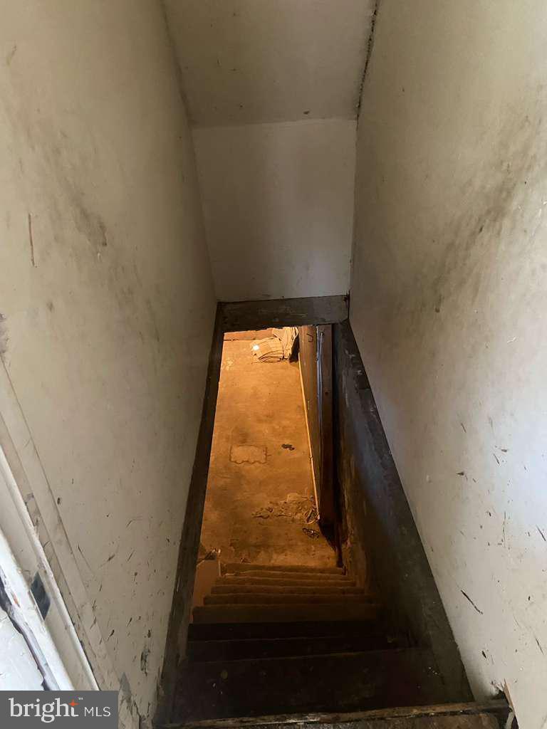 STRAWBERRY MANSION - Residential