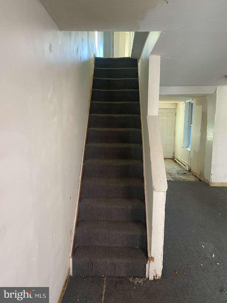 STRAWBERRY MANSION - Residential