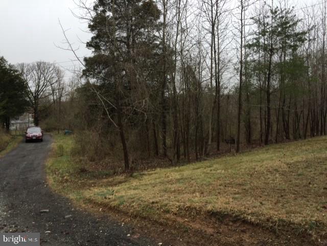 BELL (TOTAL OF FIVE (5) LOTS) ROAD