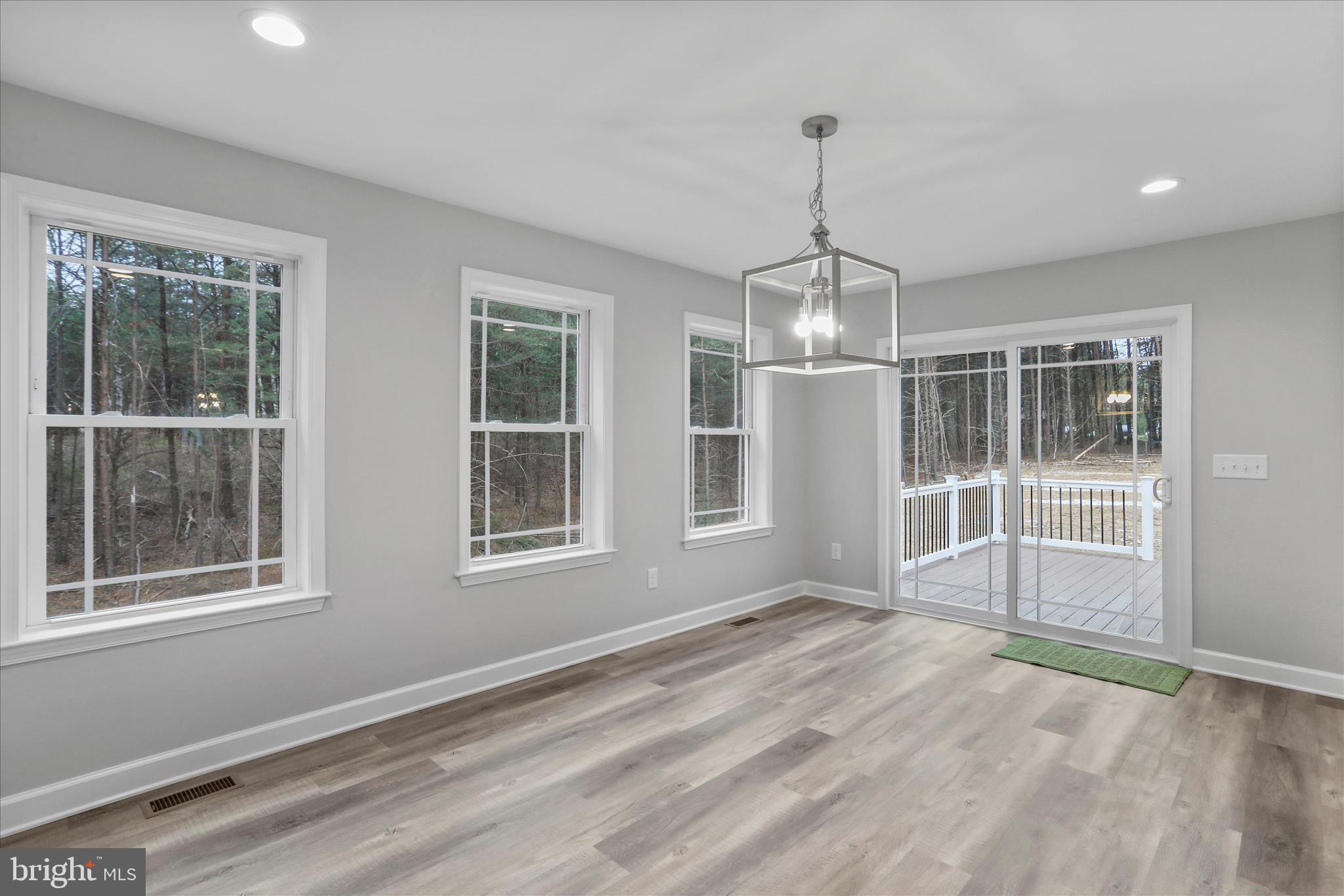 PARKSIDE ESTATES - Residential