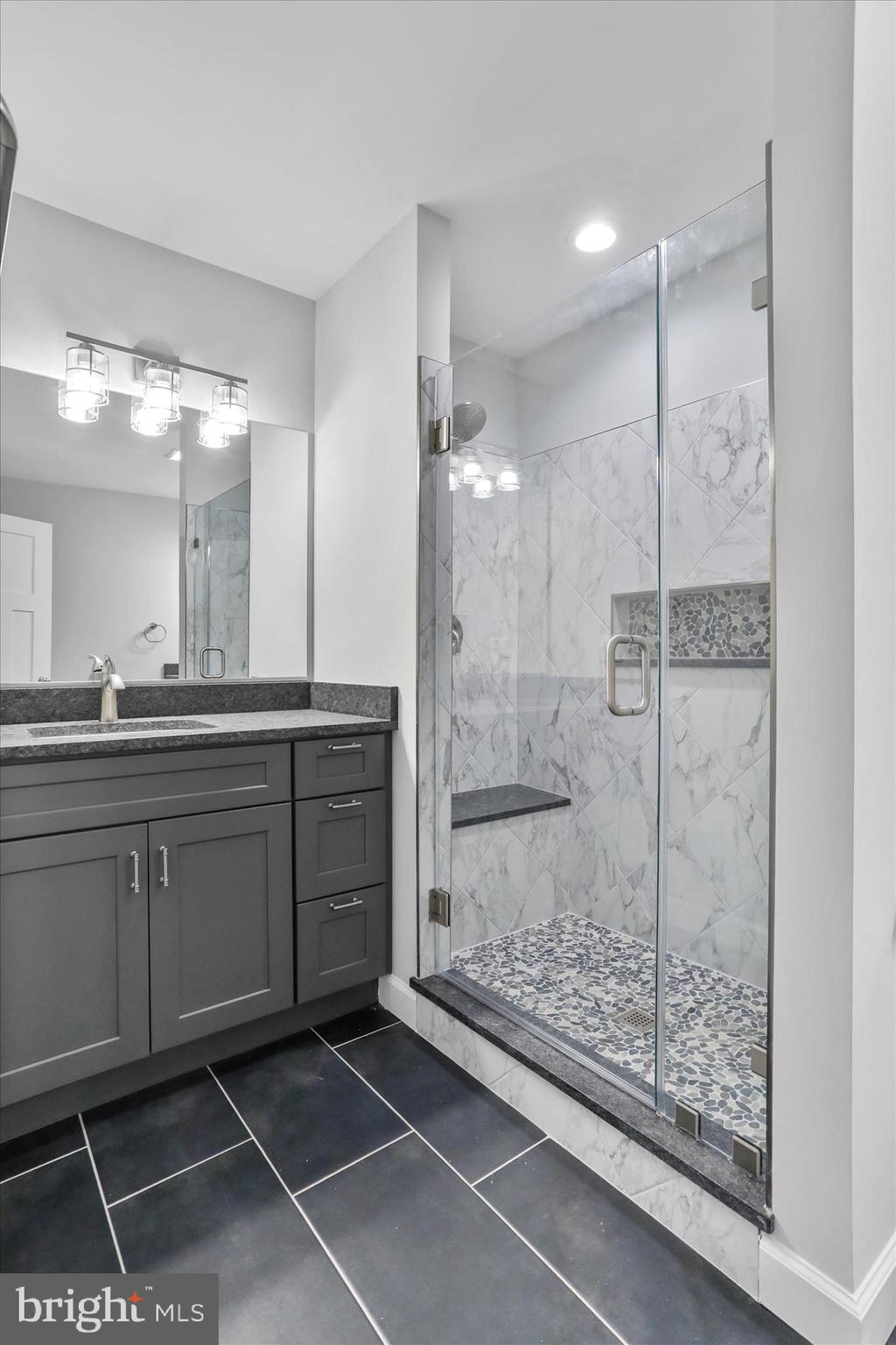 PARKSIDE ESTATES - Residential