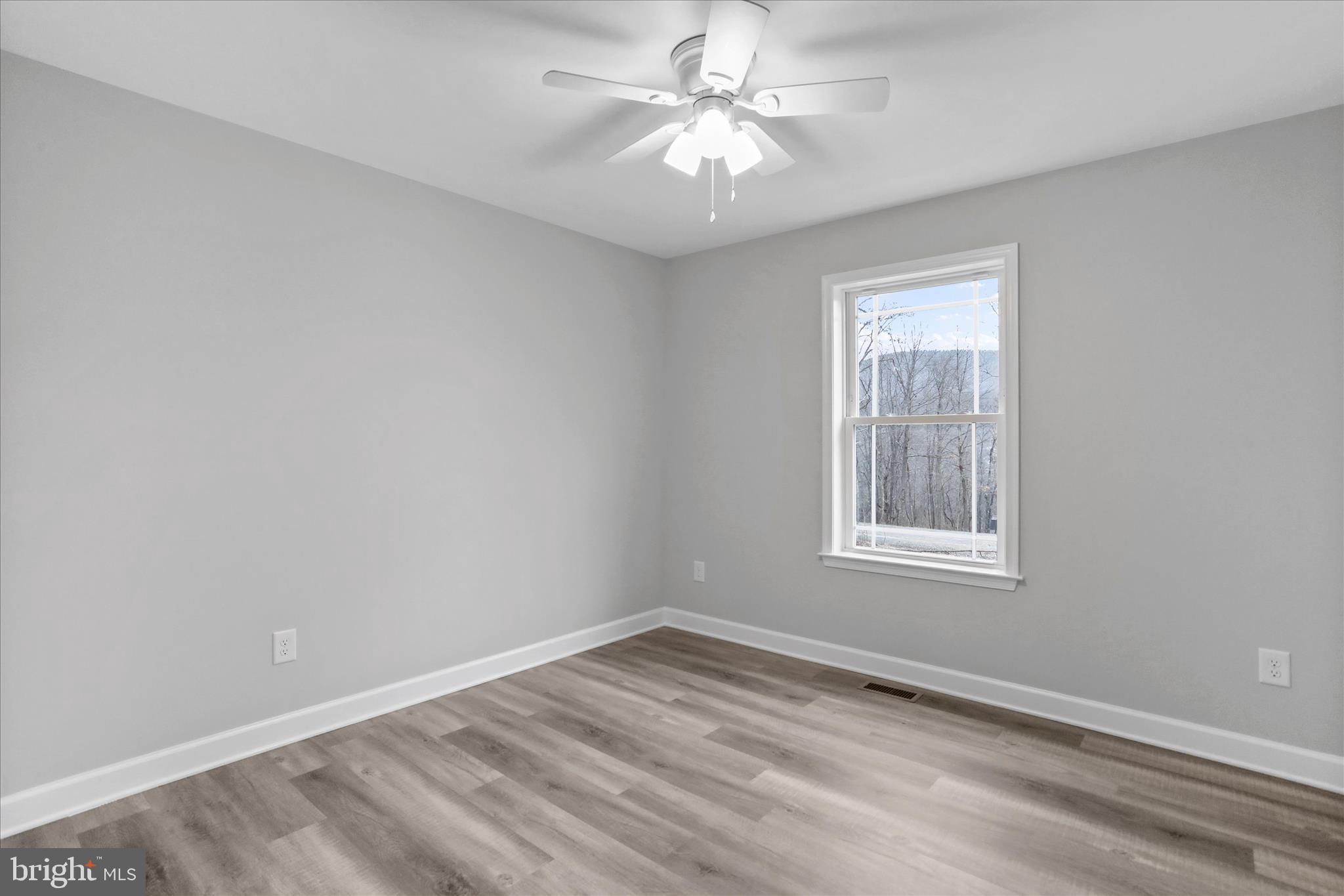 PARKSIDE ESTATES - Residential