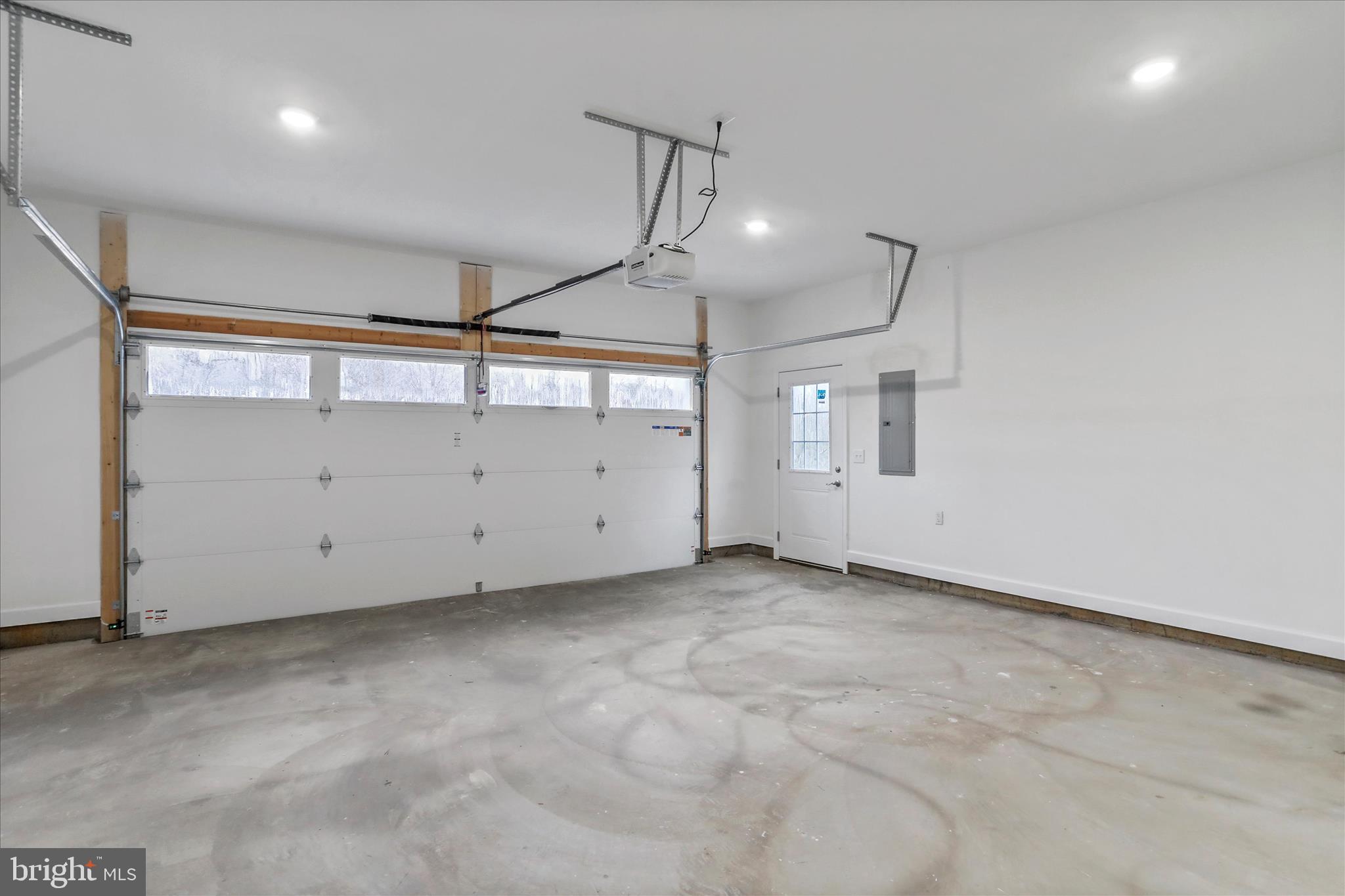 PARKSIDE ESTATES - Residential