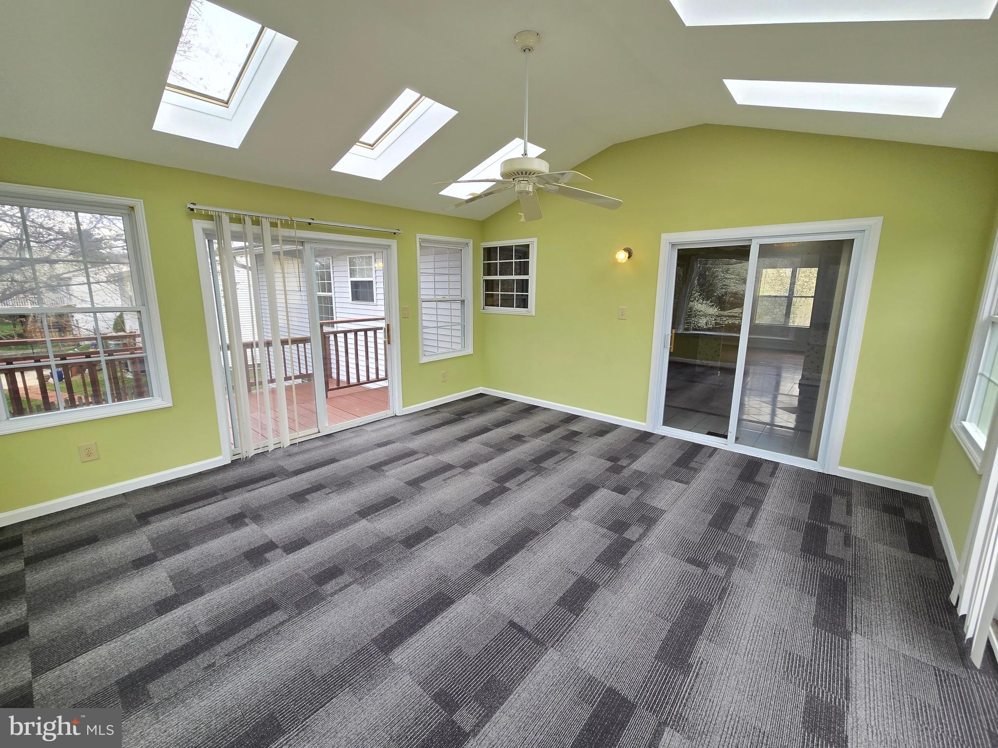 HILLMEADE STATION PLAT O - Residential Lease