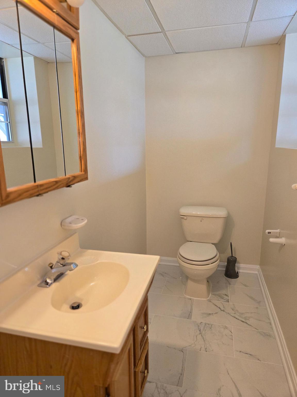 HILLMEADE STATION PLAT O - Residential Lease