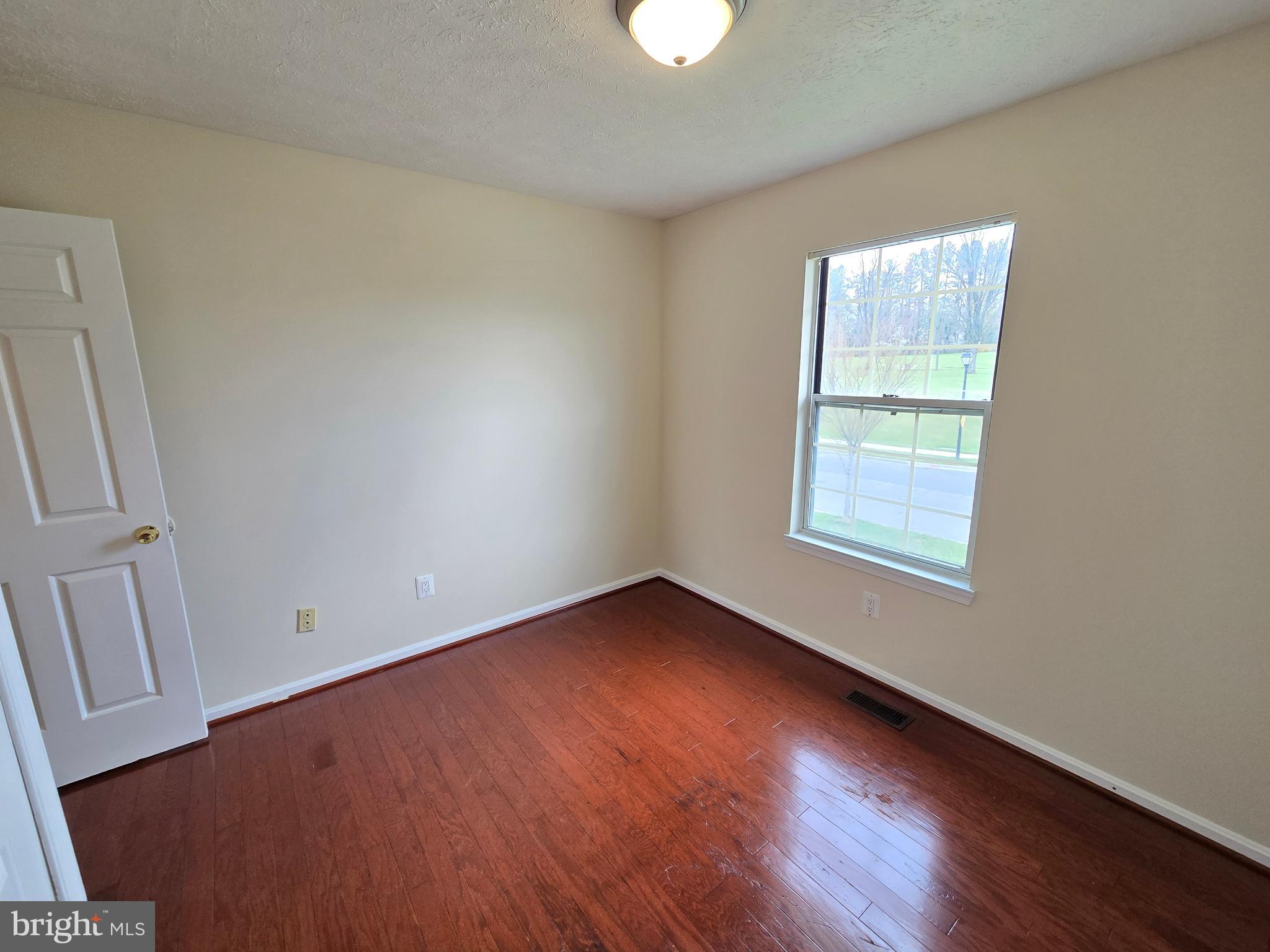 HILLMEADE STATION PLAT O - Residential Lease