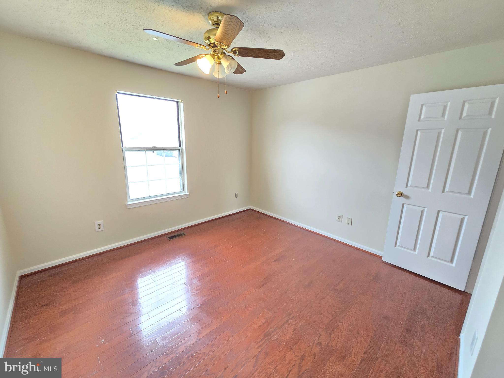 HILLMEADE STATION PLAT O - Residential Lease