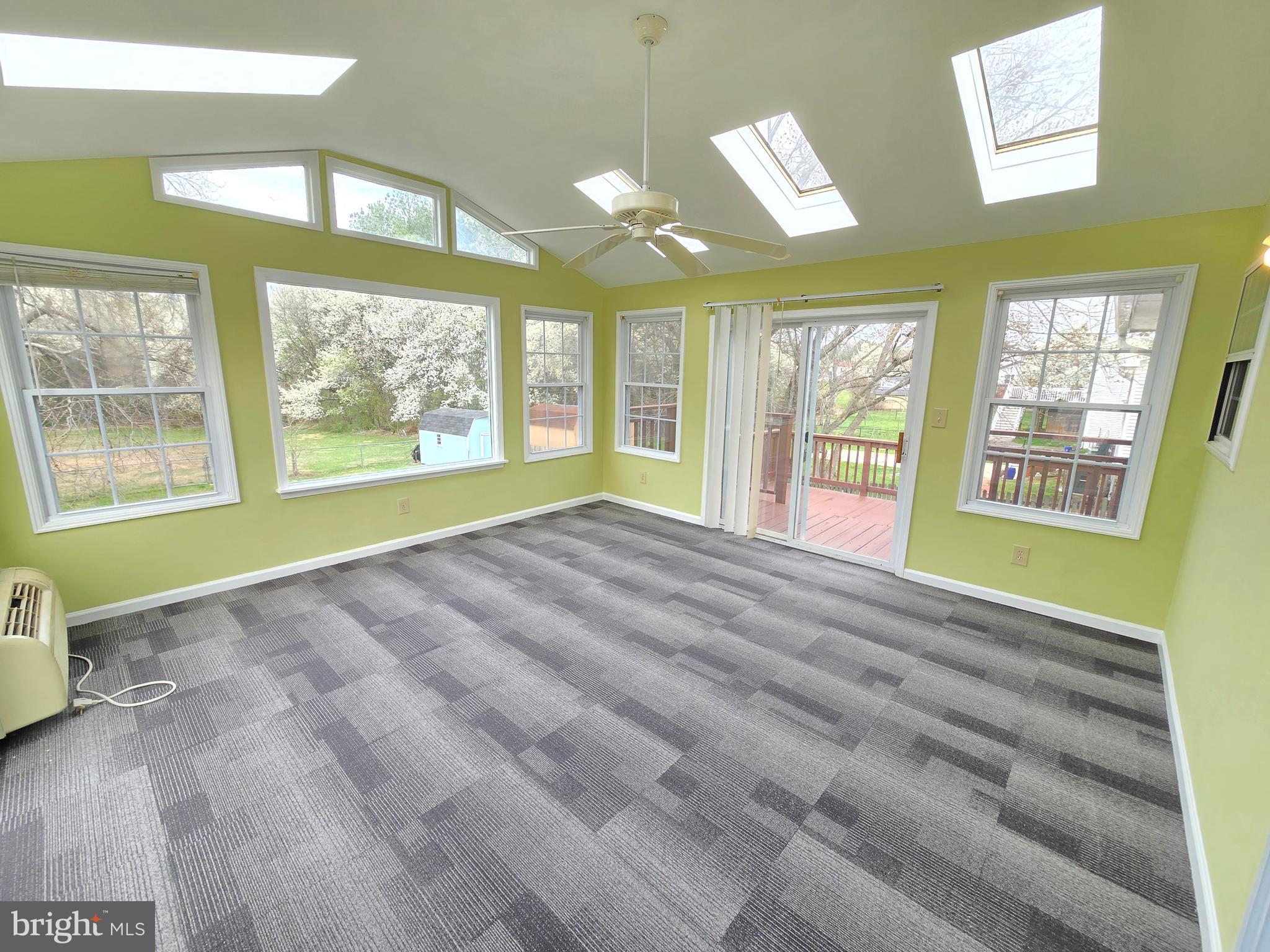 HILLMEADE STATION PLAT O - Residential Lease