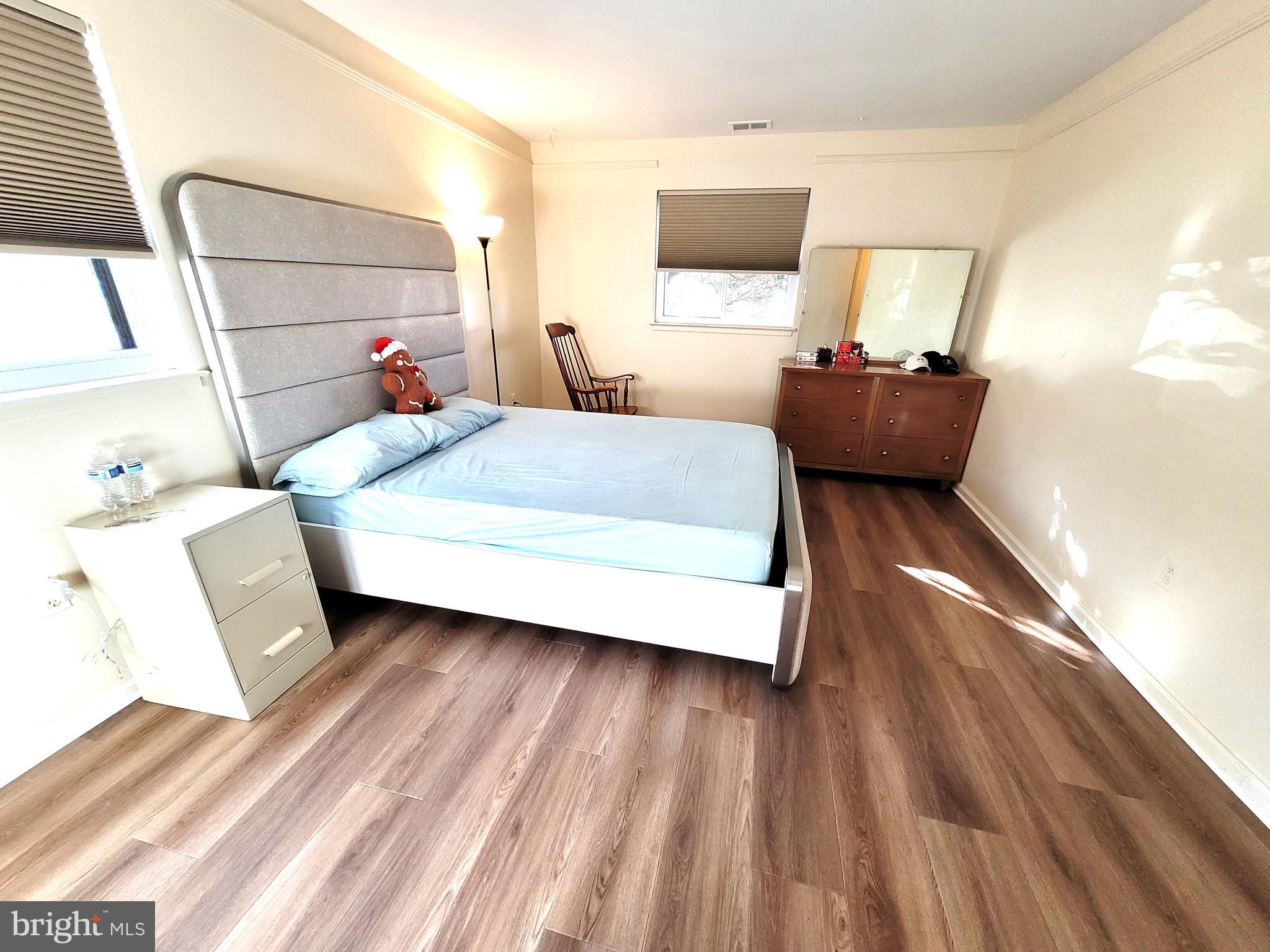 HAWTHORNE VILLAGE - Residential