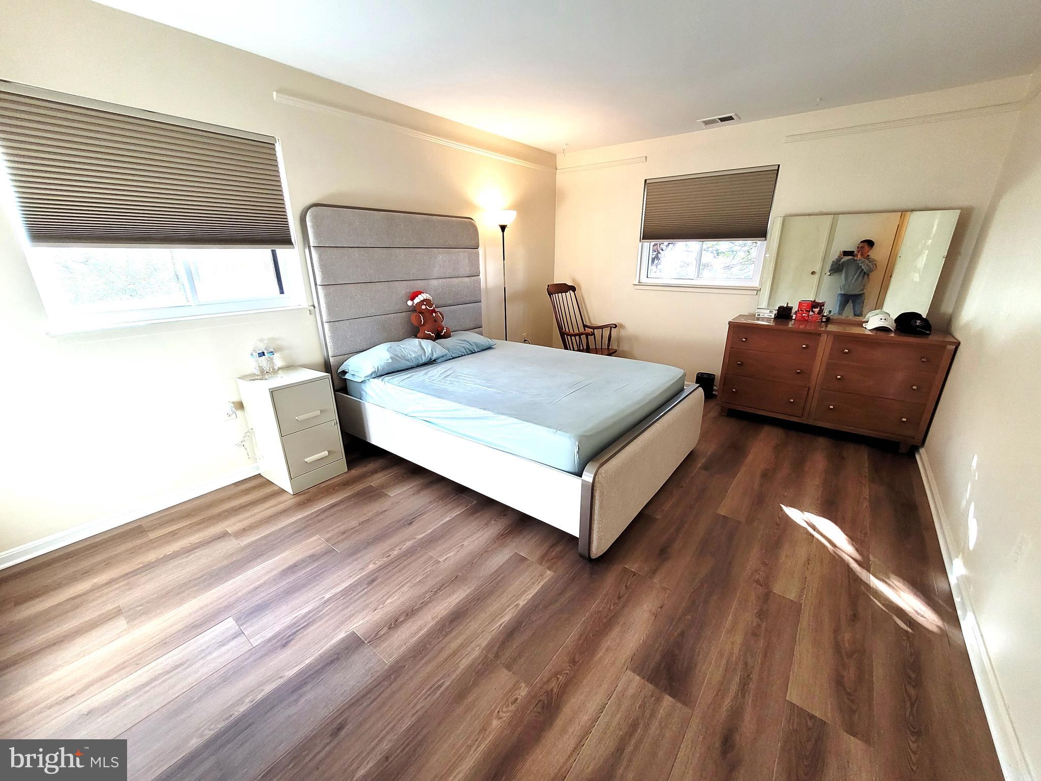 HAWTHORNE VILLAGE - Residential