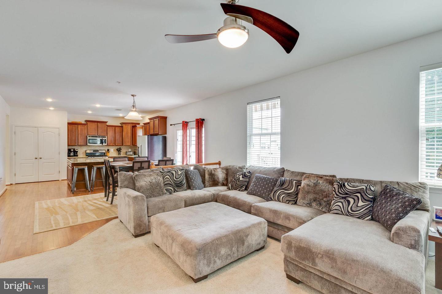 WHITE OAK - Residential