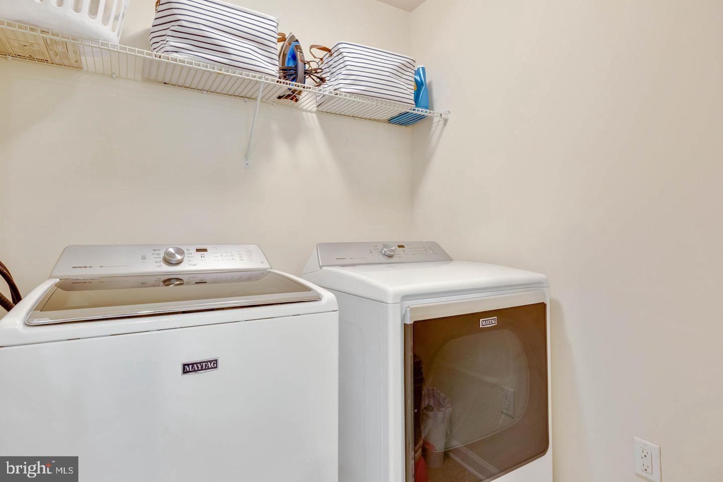 WHITE OAK - Residential