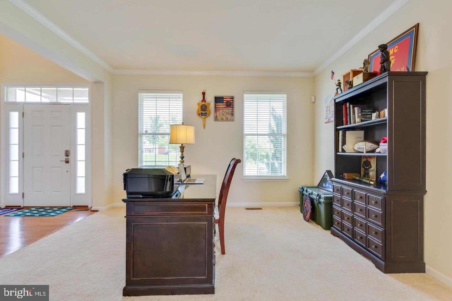 WHITE OAK - Residential