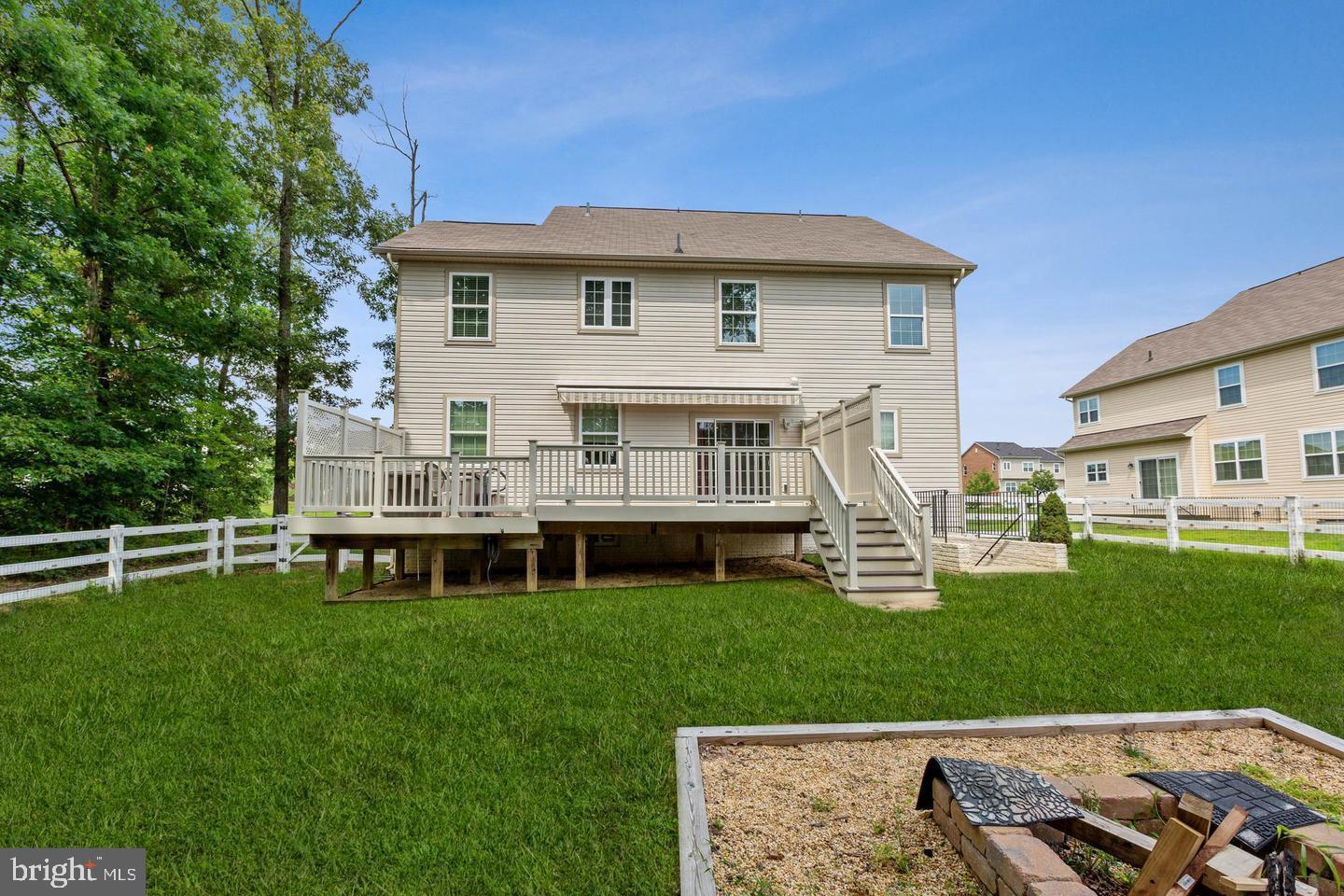 WHITE OAK - Residential