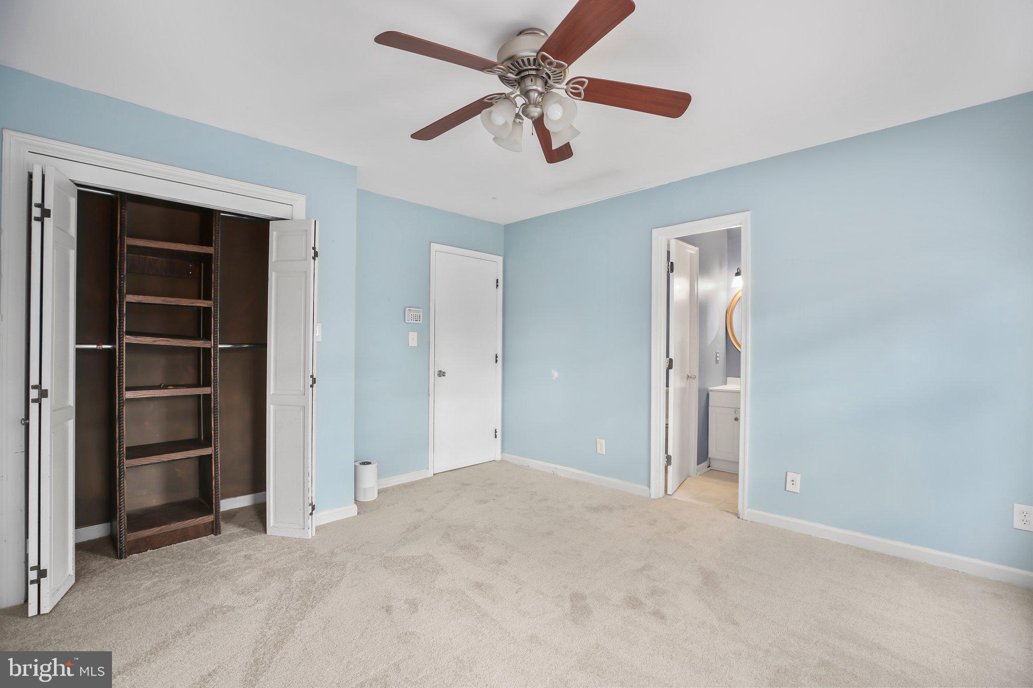 WINDSOR PLACE - Residential