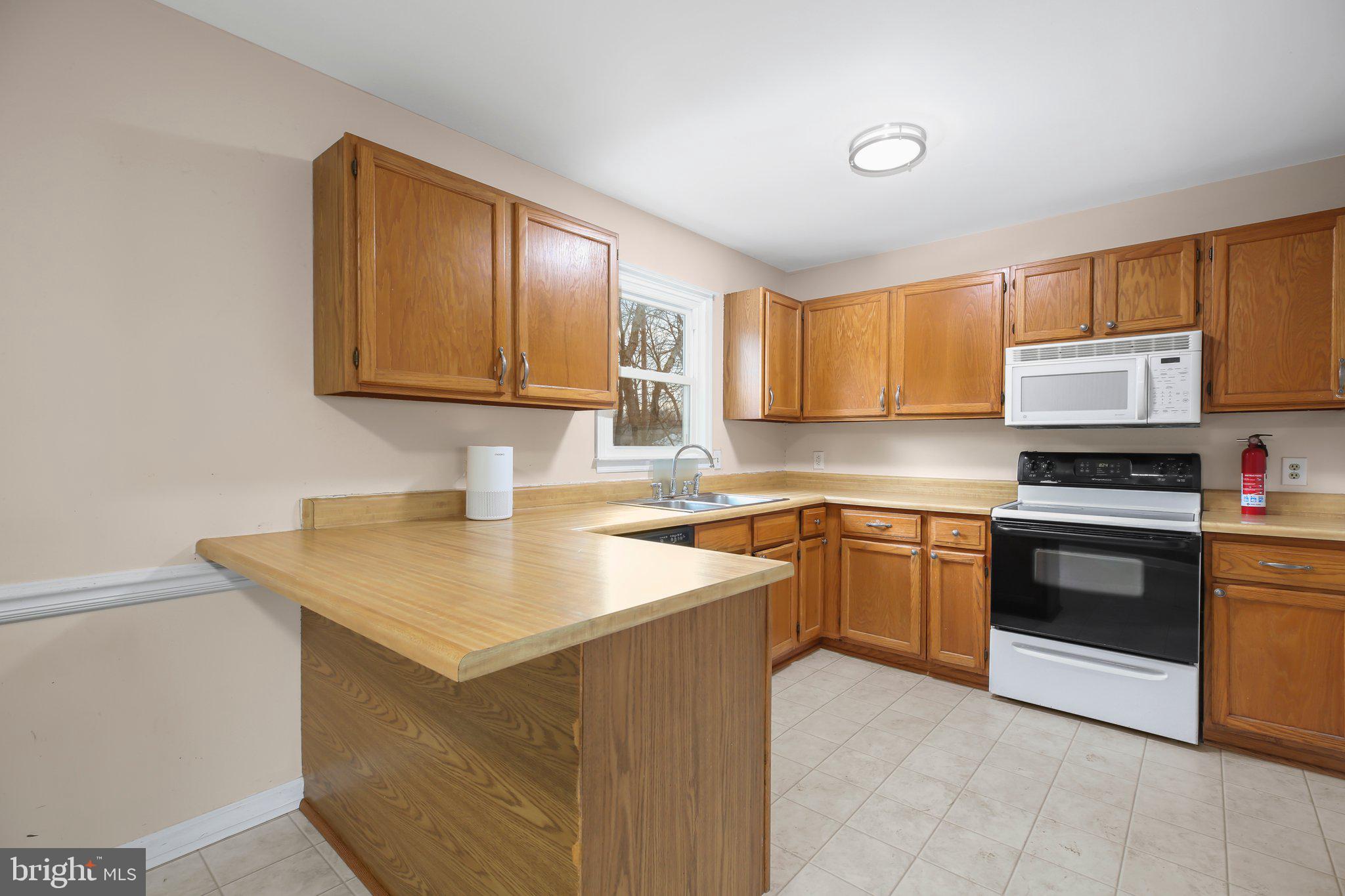 WINDSOR PLACE - Residential