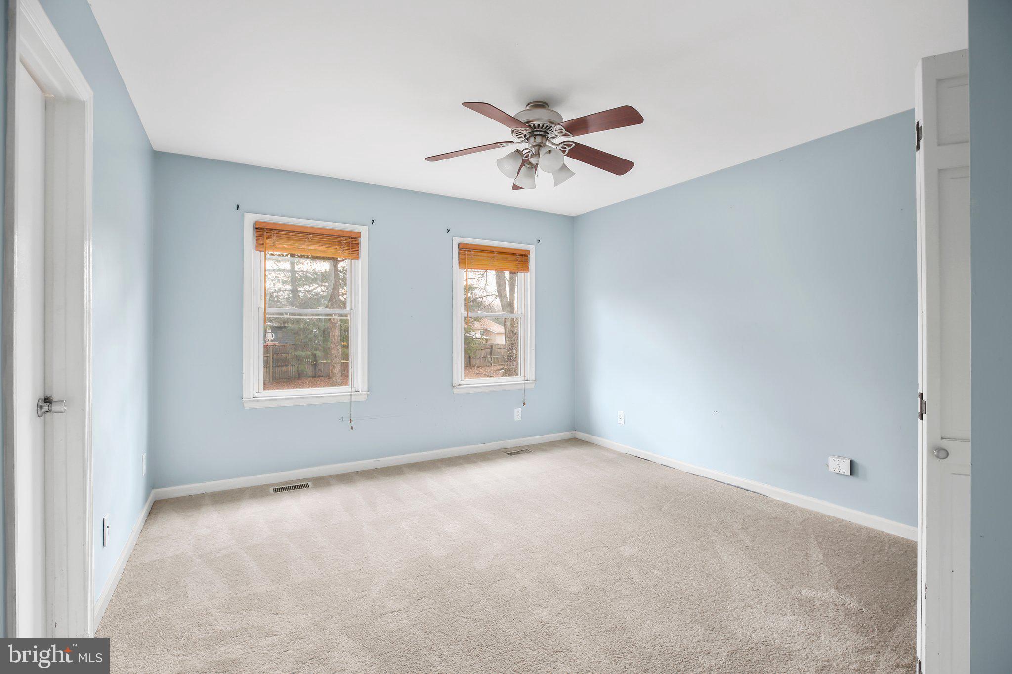 WINDSOR PLACE - Residential