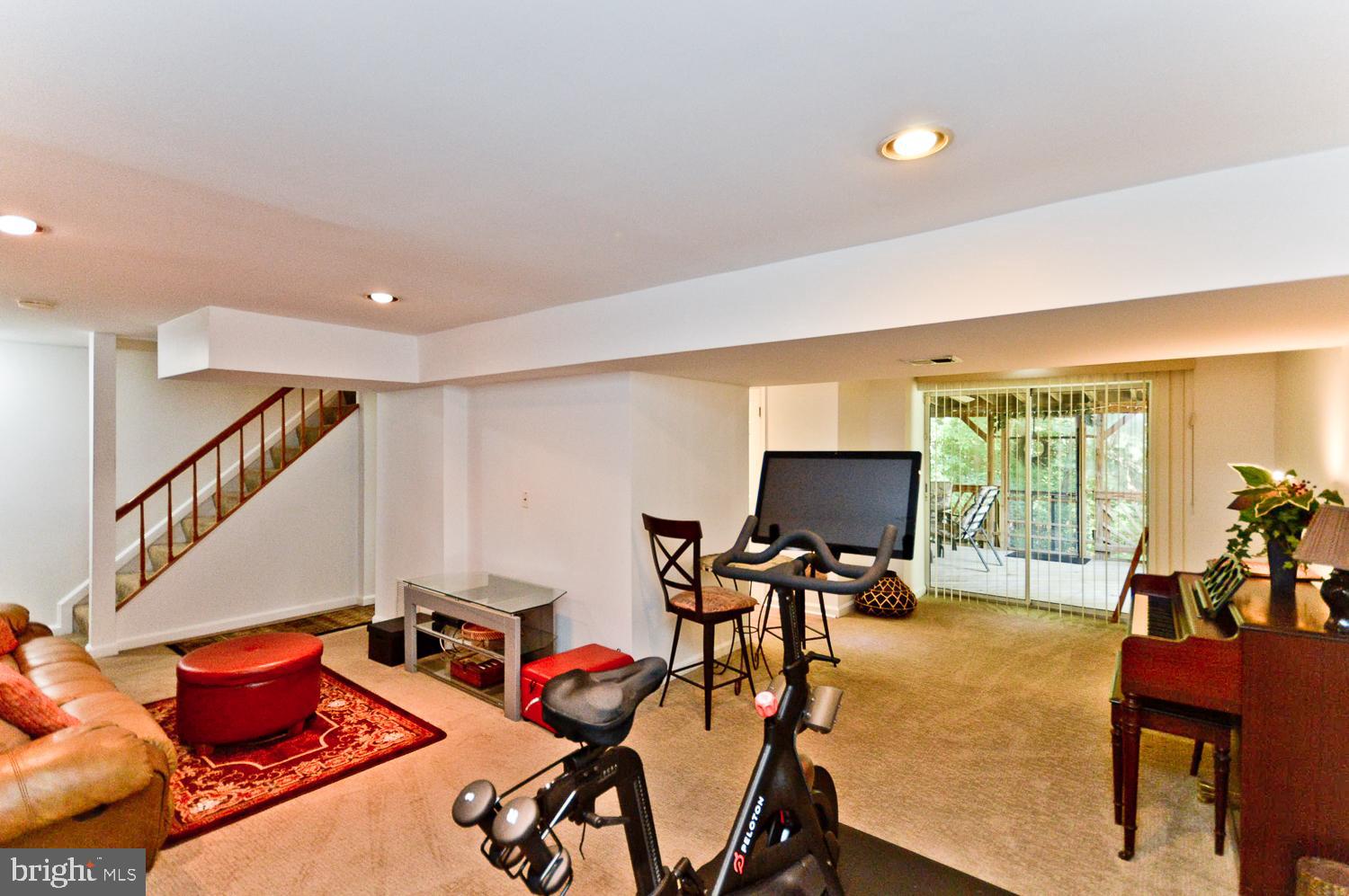 SEVERN CROSSING - Residential