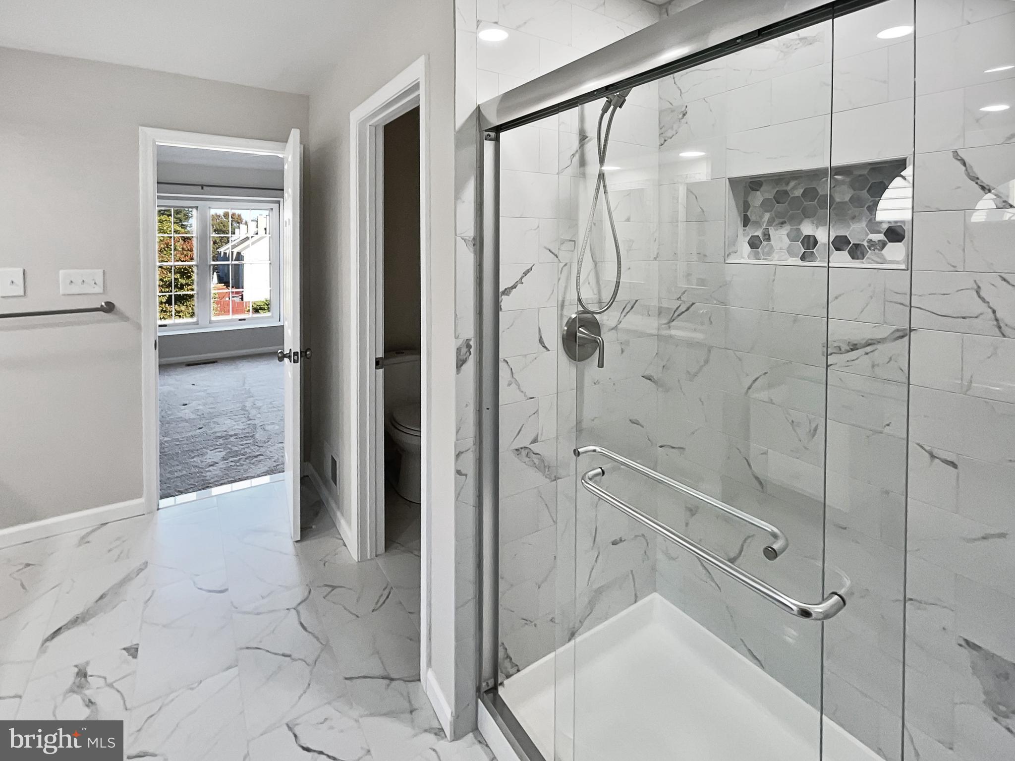 PARADISE - Residential