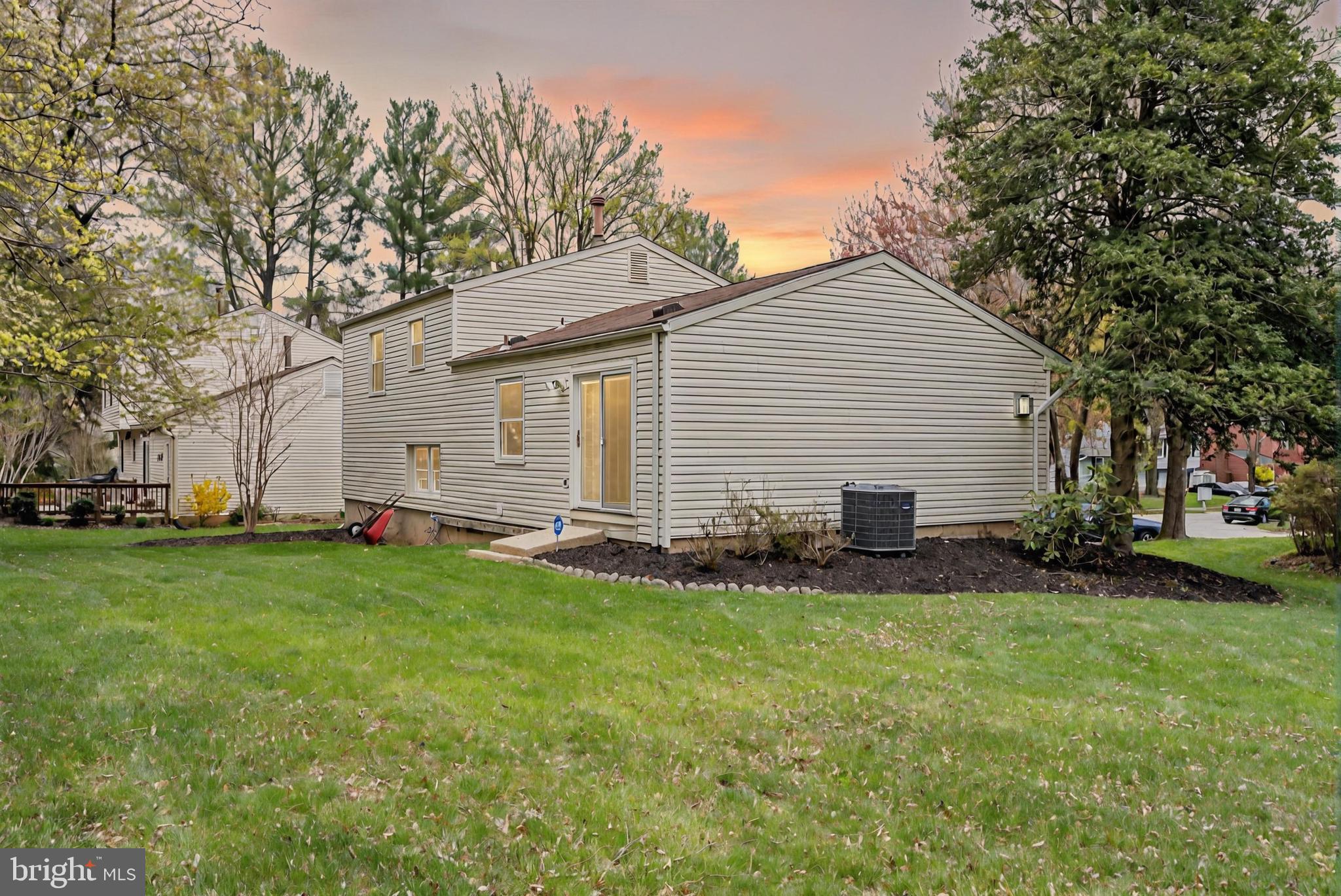 VILLAGE OF LONG REACH - Residential