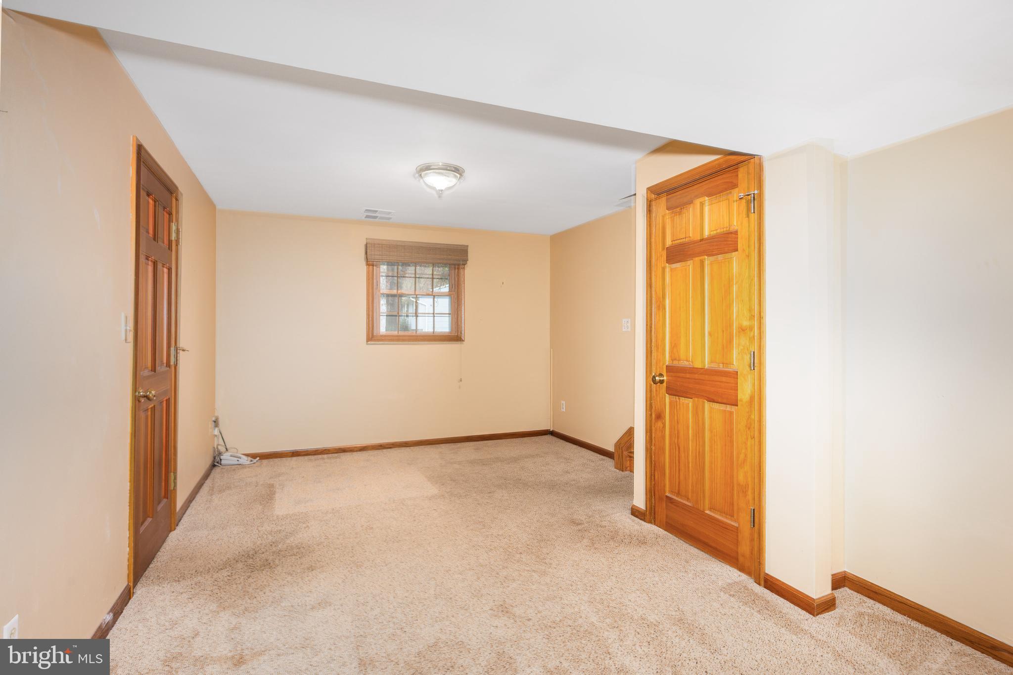 VILLAGE OF LONG REACH - Residential