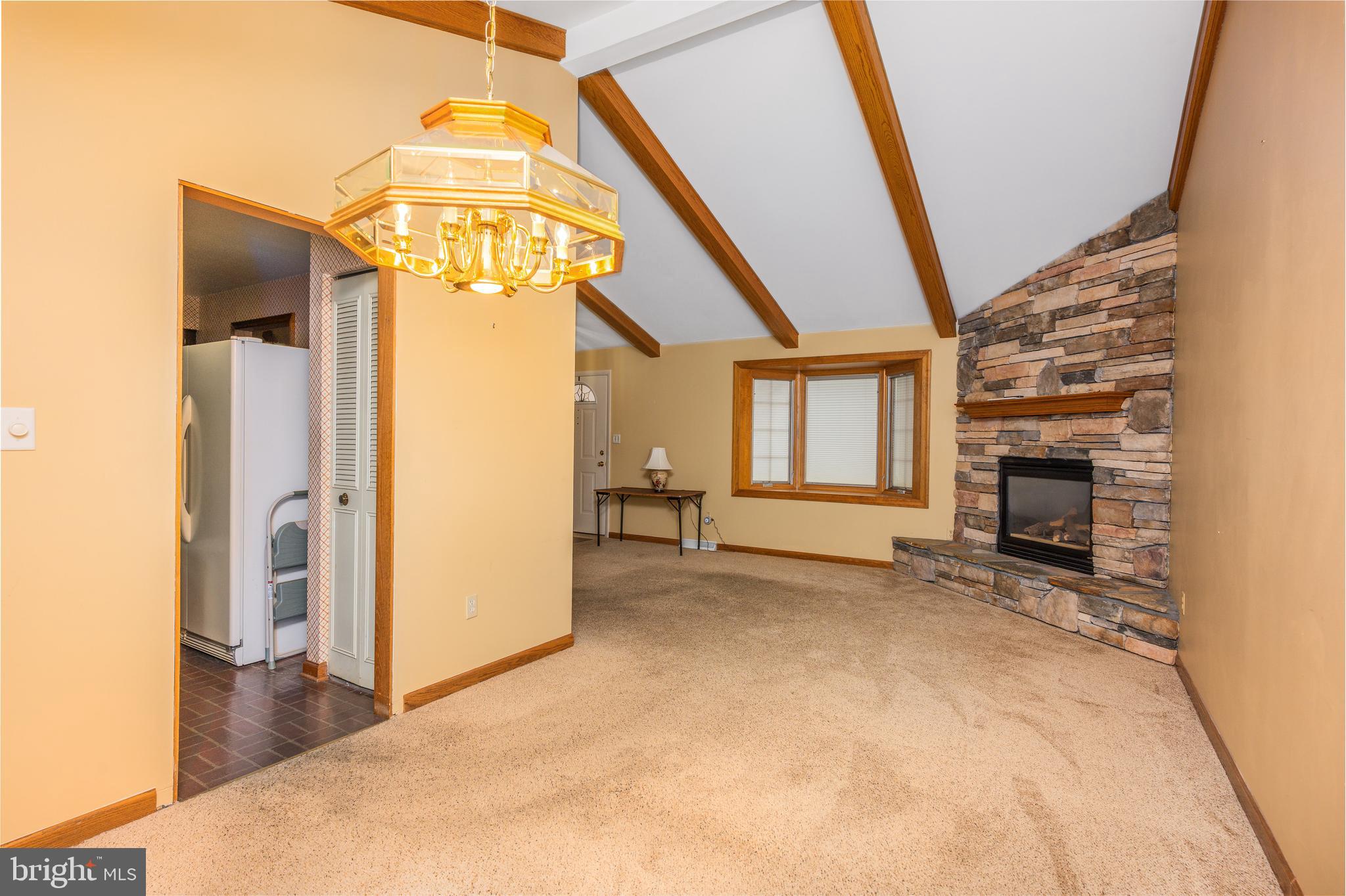 VILLAGE OF LONG REACH - Residential