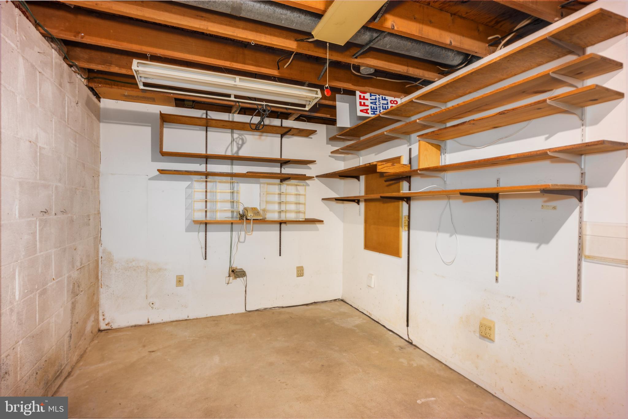 VILLAGE OF LONG REACH - Residential