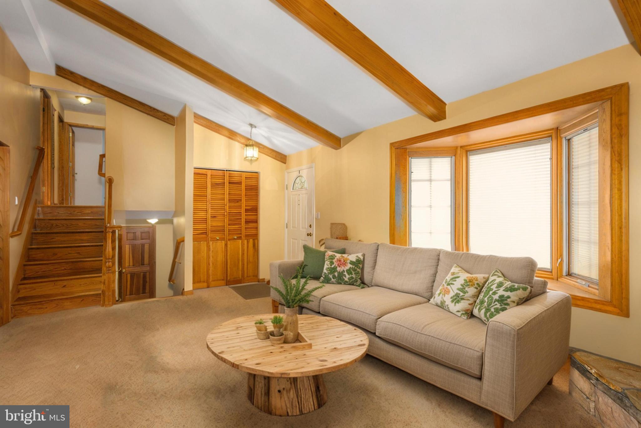 VILLAGE OF LONG REACH - Residential