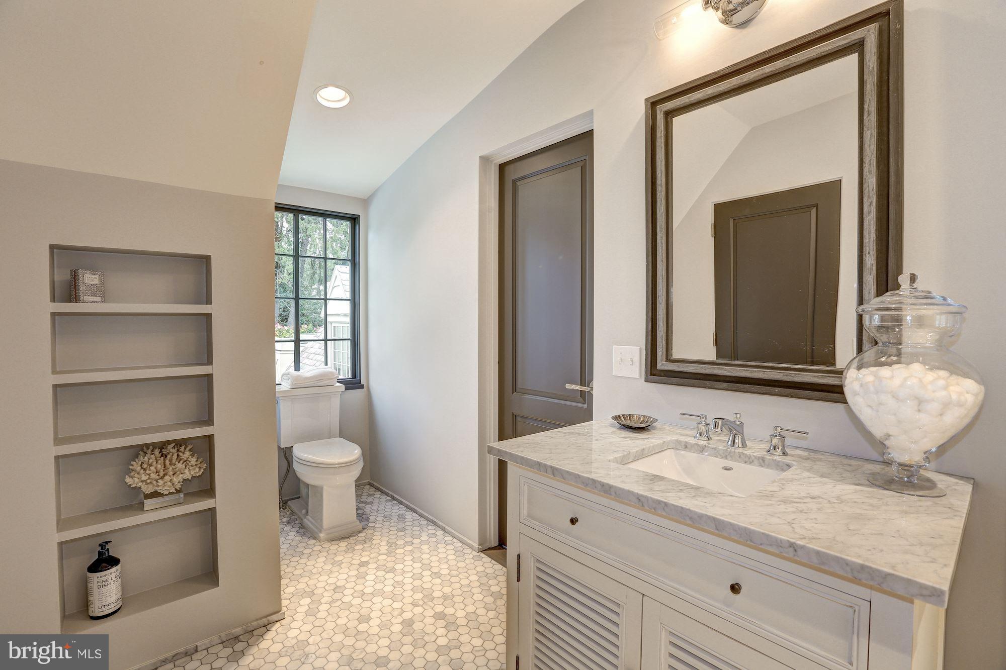 KENWOOD - Residential