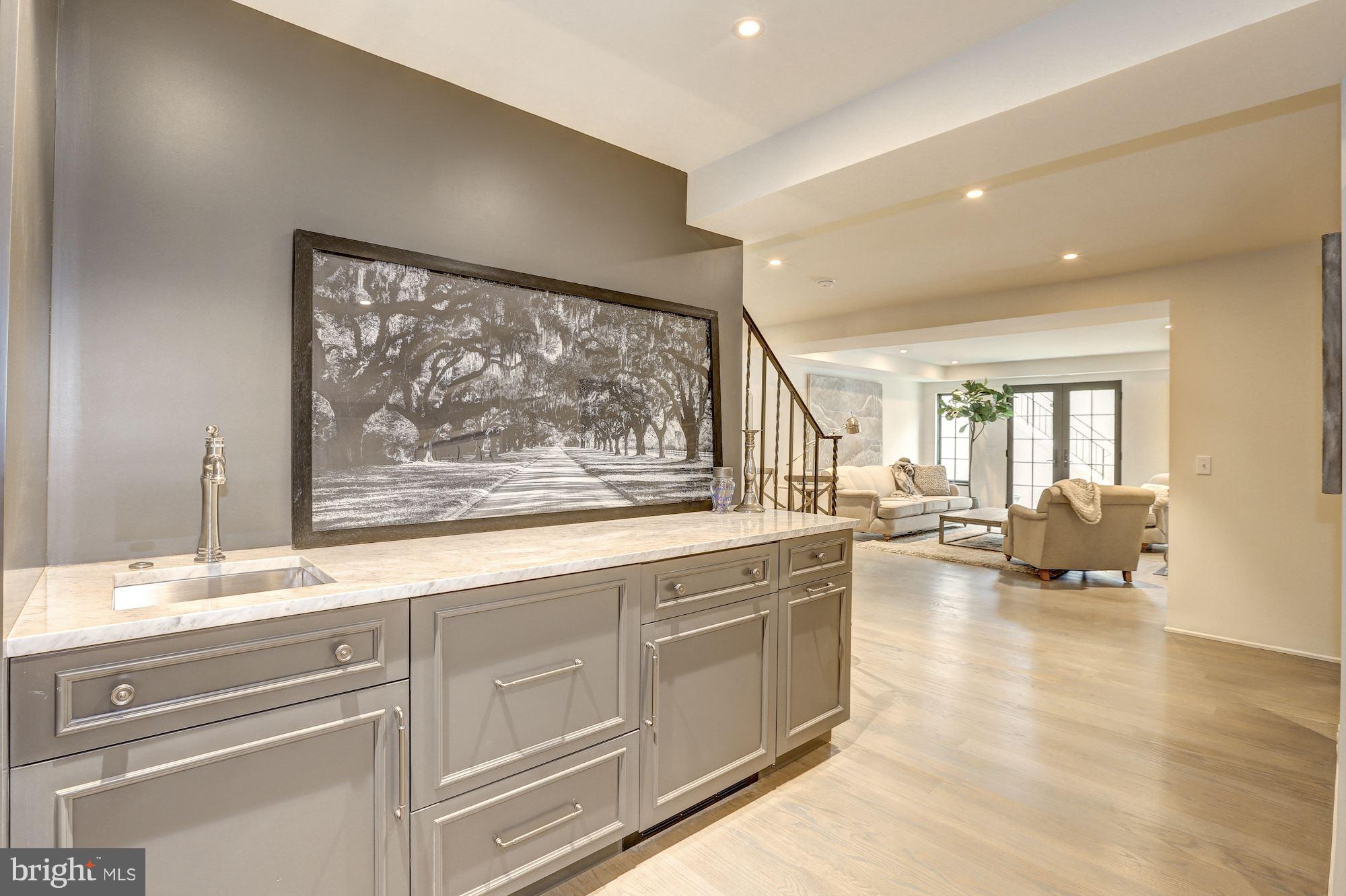 KENWOOD - Residential