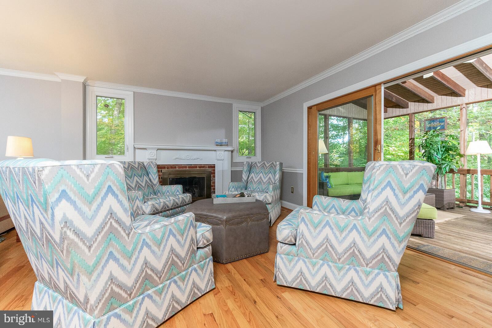 LAKEWOOD HILLS - Residential