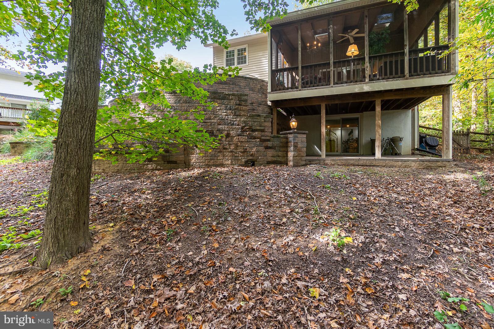 LAKEWOOD HILLS - Residential