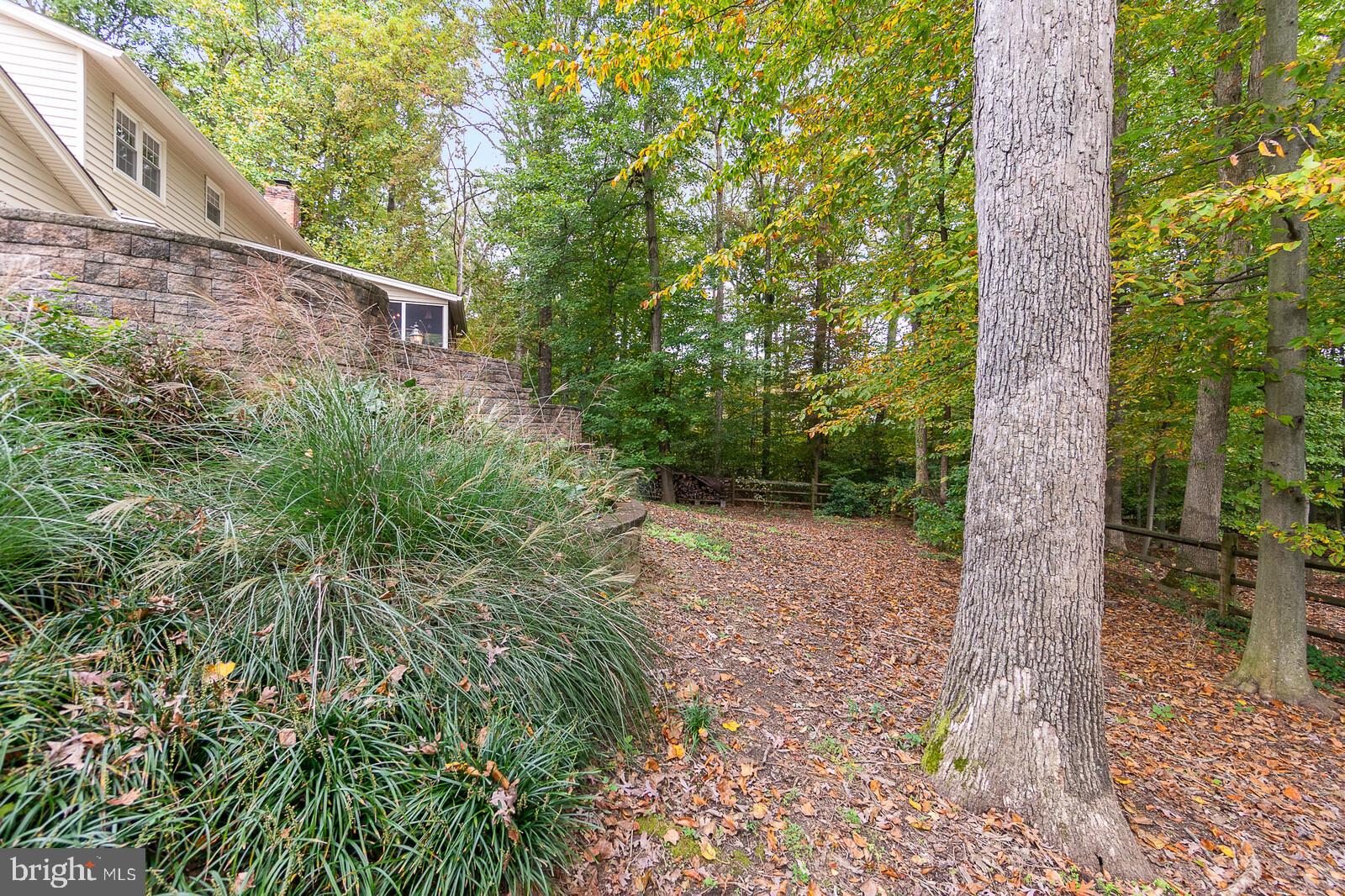 LAKEWOOD HILLS - Residential