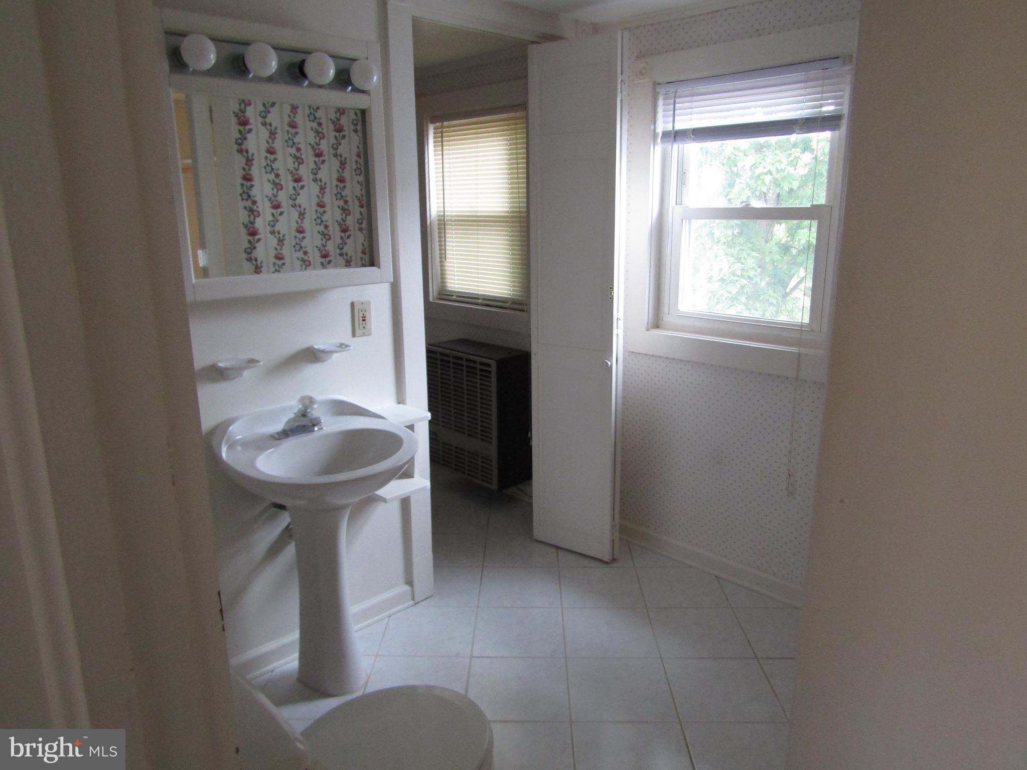 LONAS ADDITION - Residential