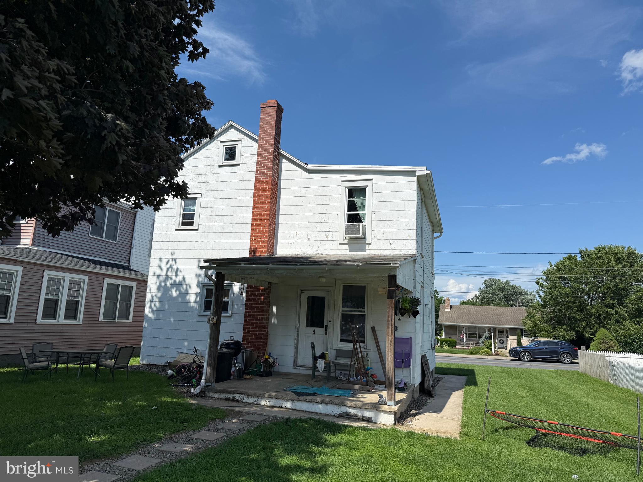 99 N NOBLE STREET