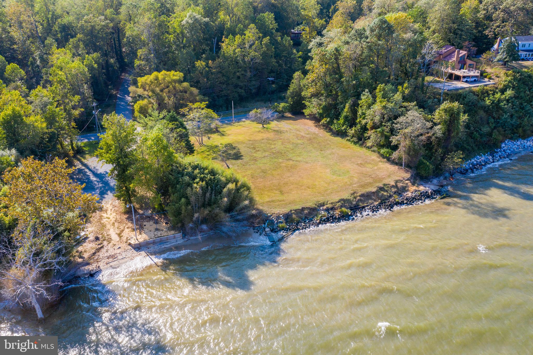 WESTERN SHORES - Residential