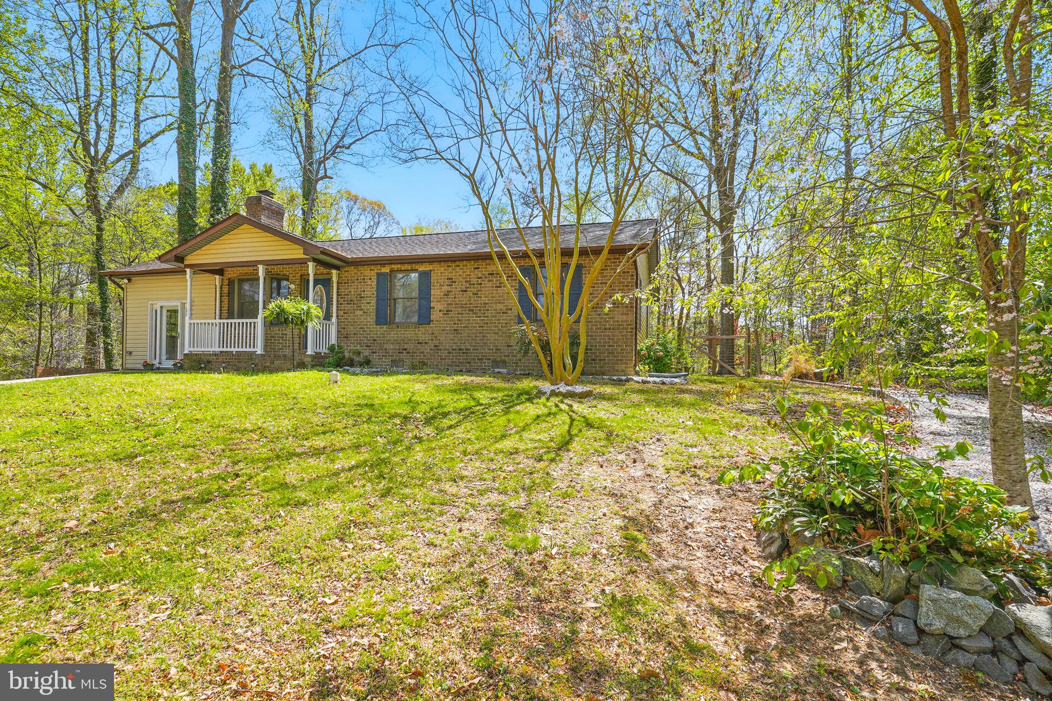 WESTERN SHORES - Residential