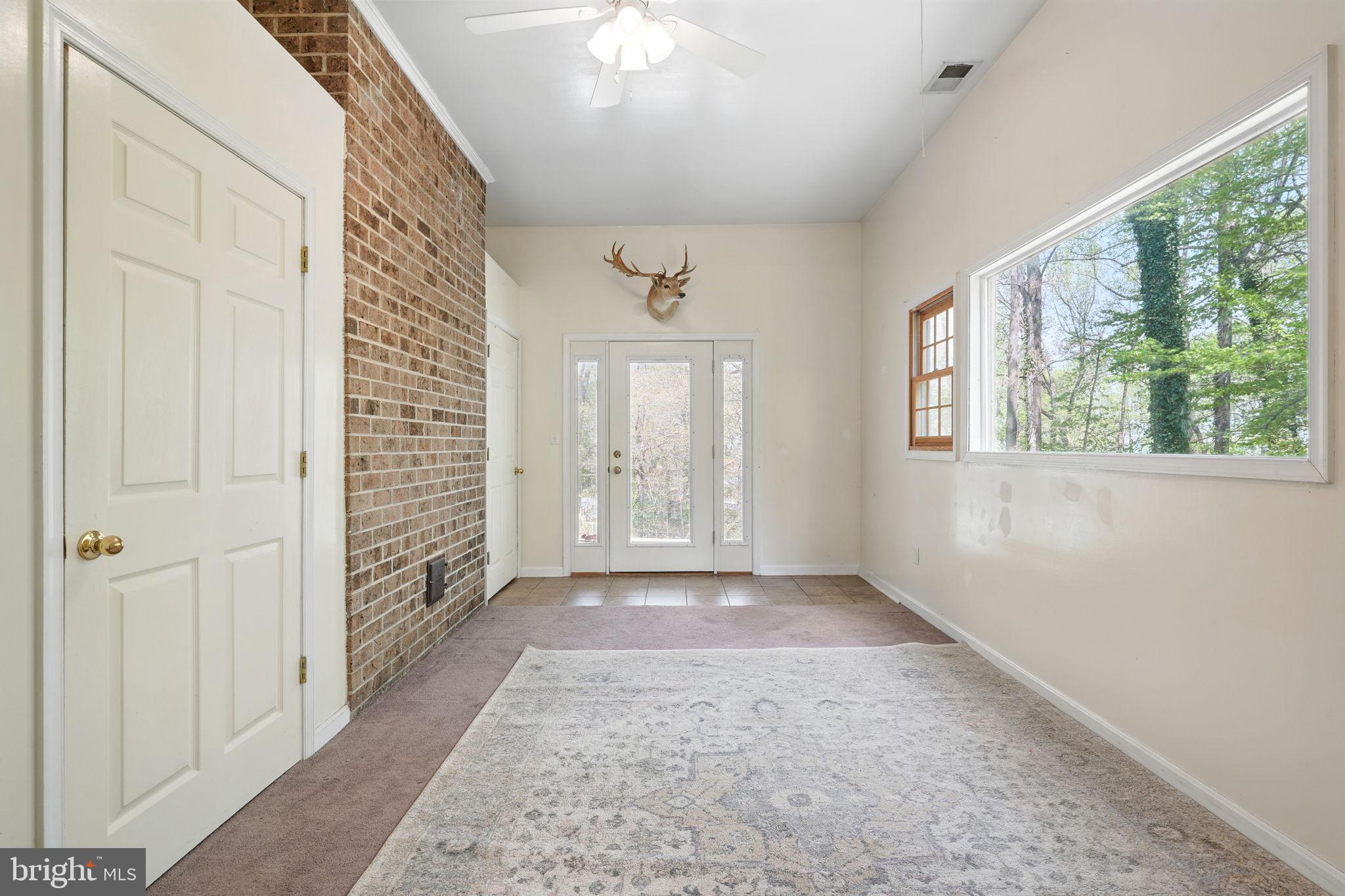 WESTERN SHORES - Residential