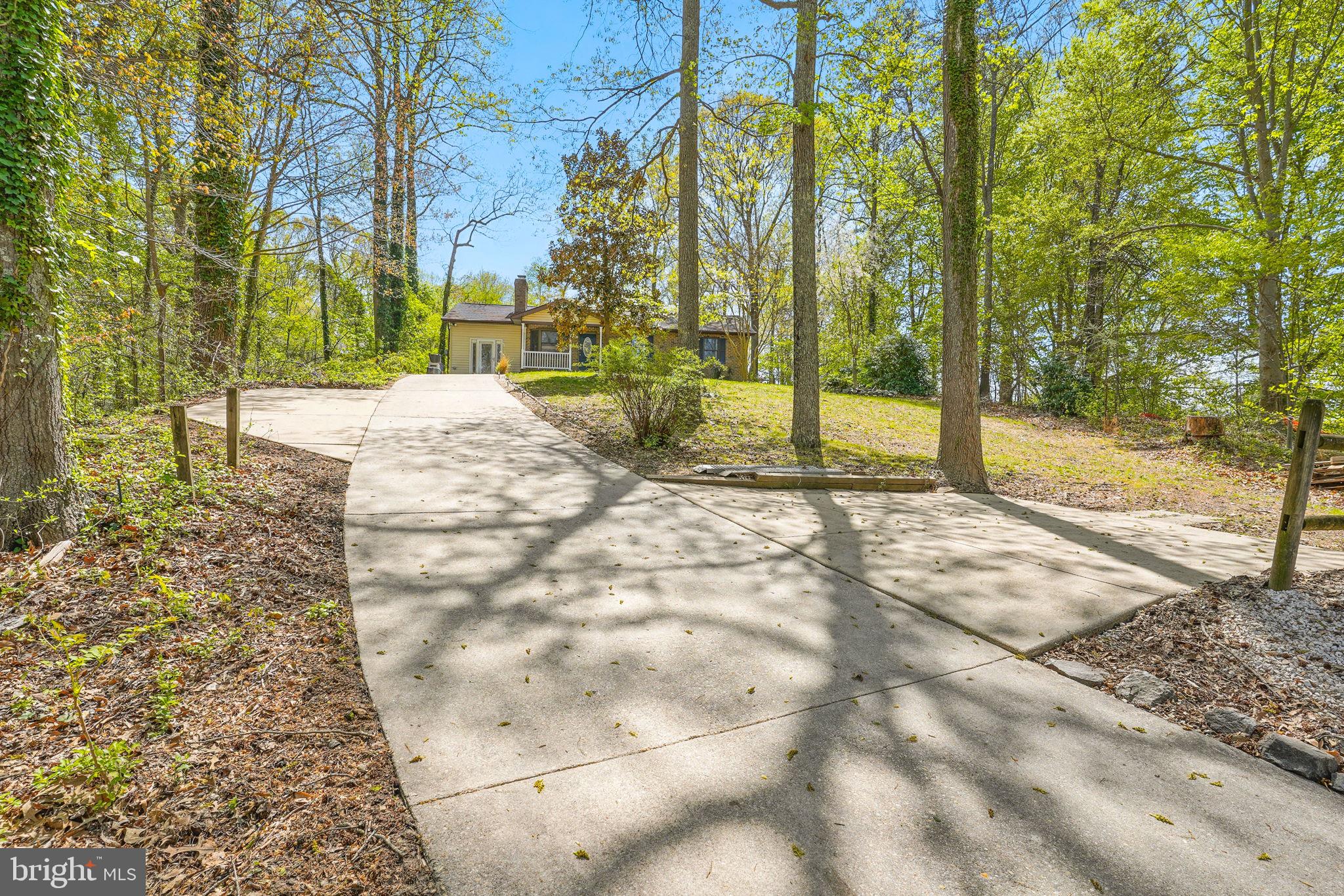 WESTERN SHORES - Residential