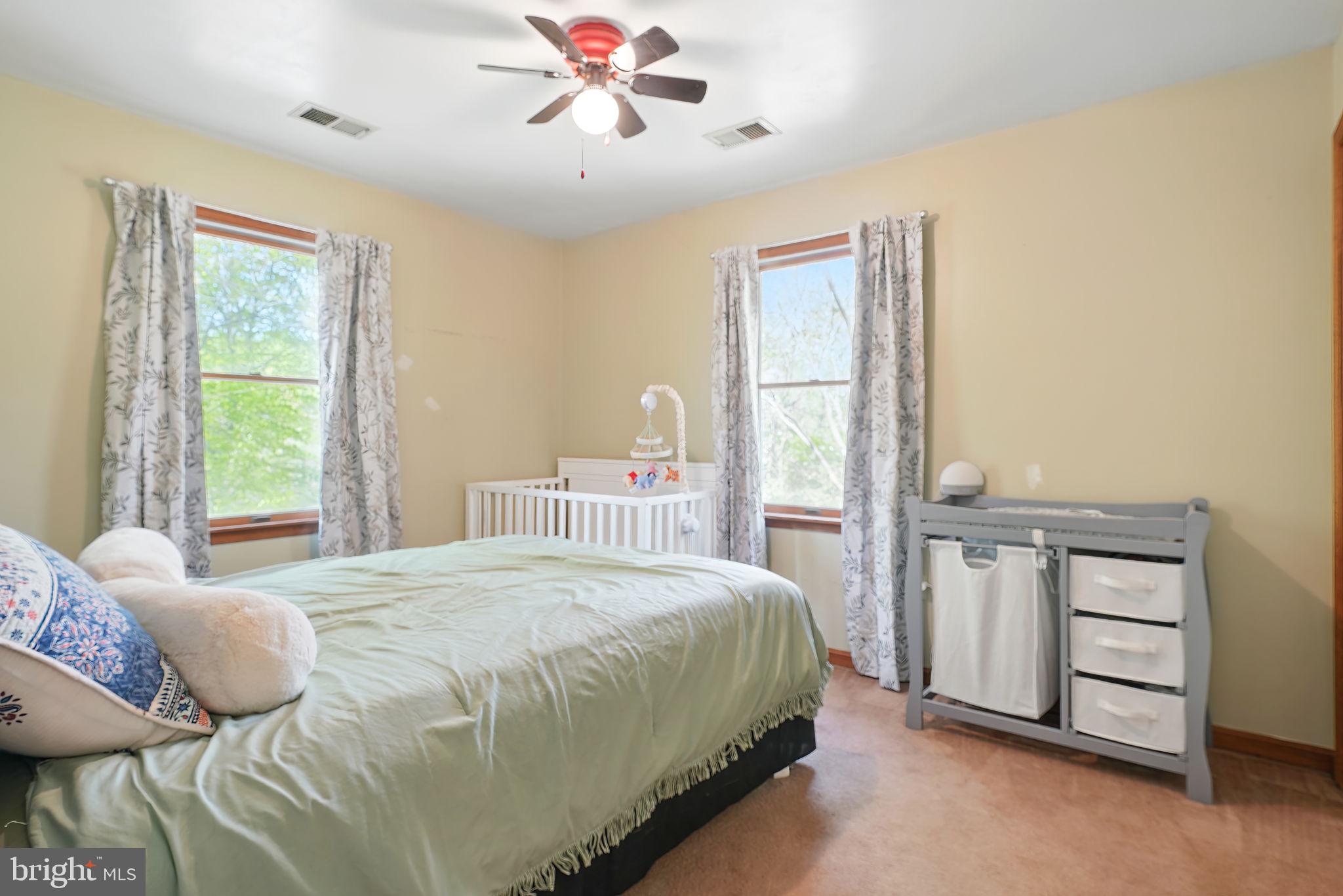 WESTERN SHORES - Residential