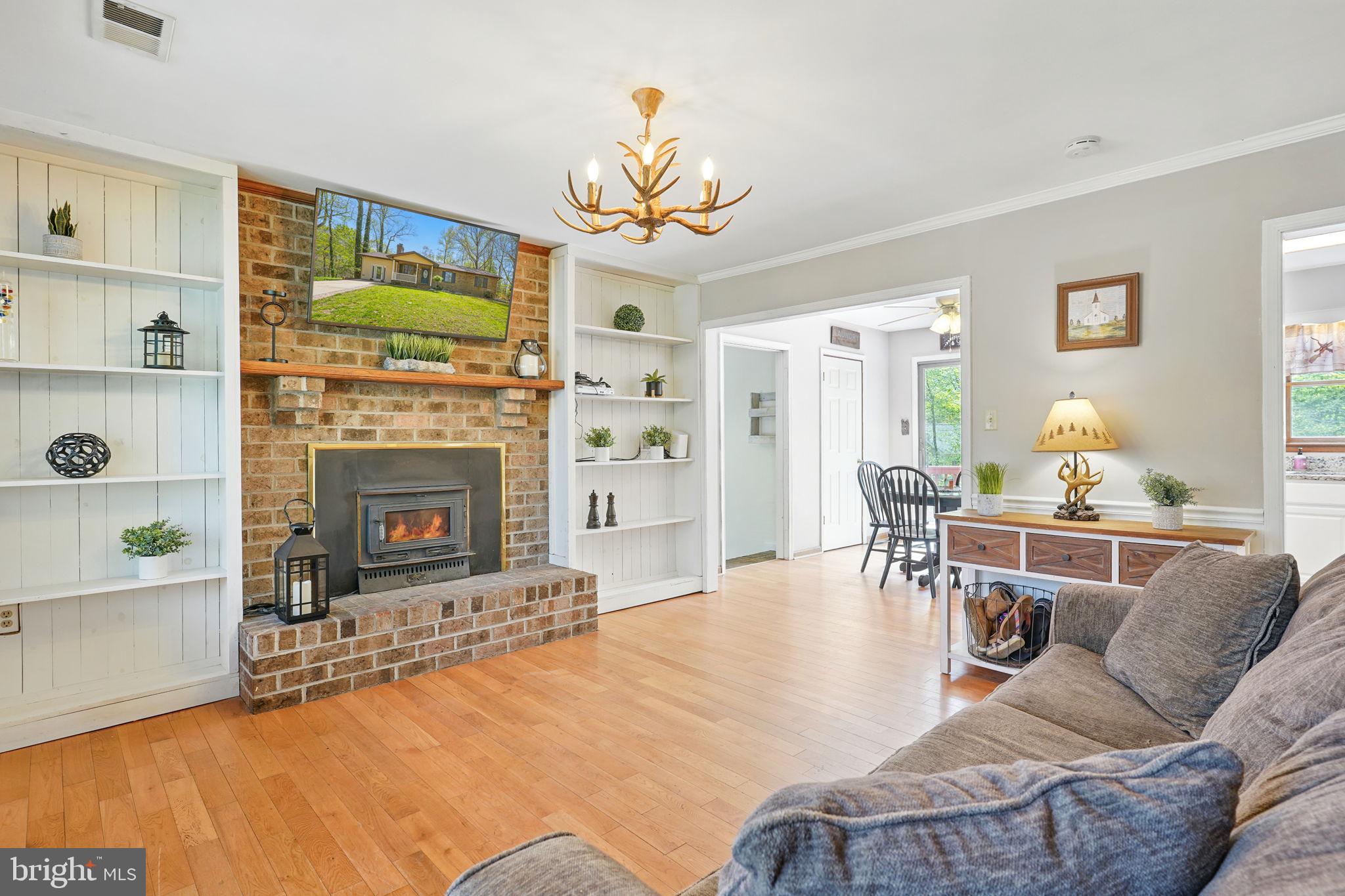 WESTERN SHORES - Residential