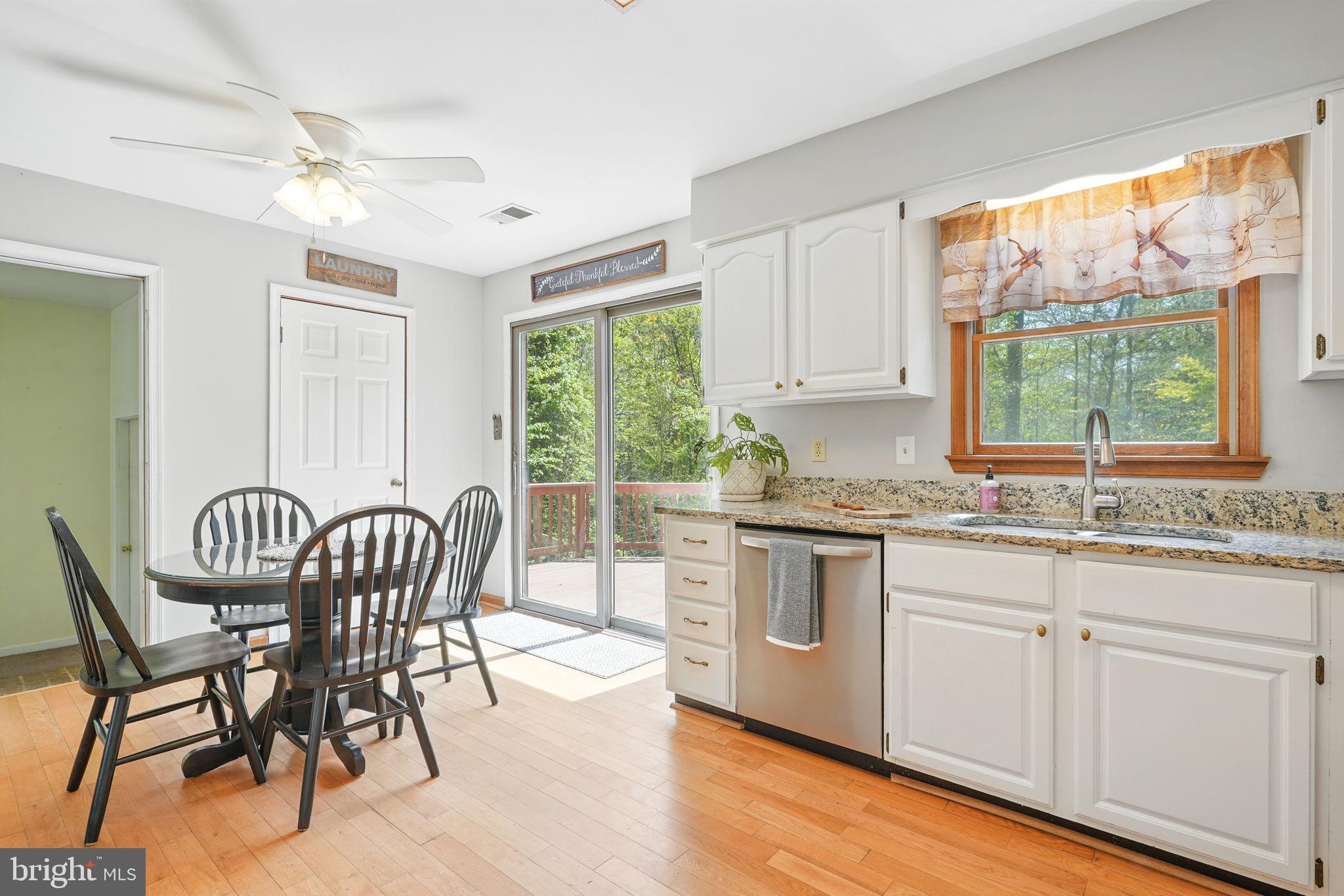 WESTERN SHORES - Residential